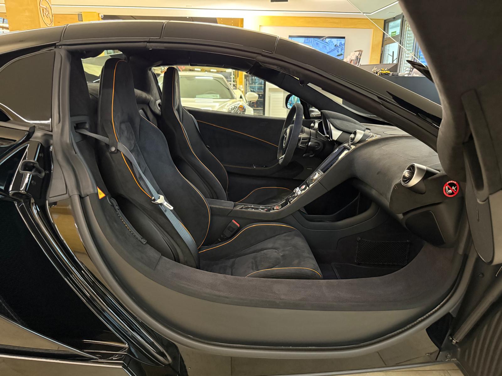 McLAREN 650S Spider 3.8 V8 SSG-image-18