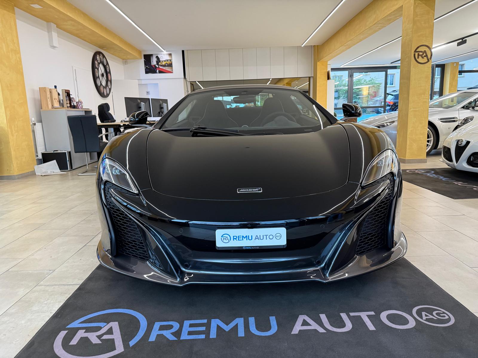 McLAREN 650S Spider 3.8 V8 SSG-image-7