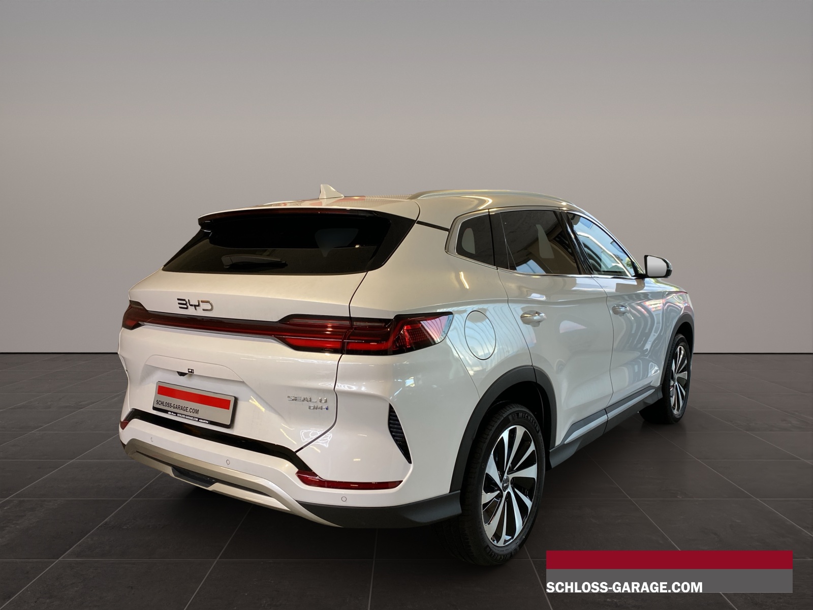 BYD Seal U DM-i Design AWD-image-6