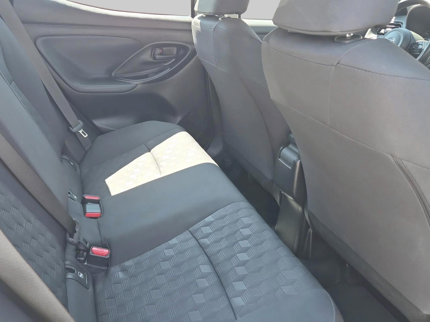 MAZDA 2 Hybrid Centre-line-image-13