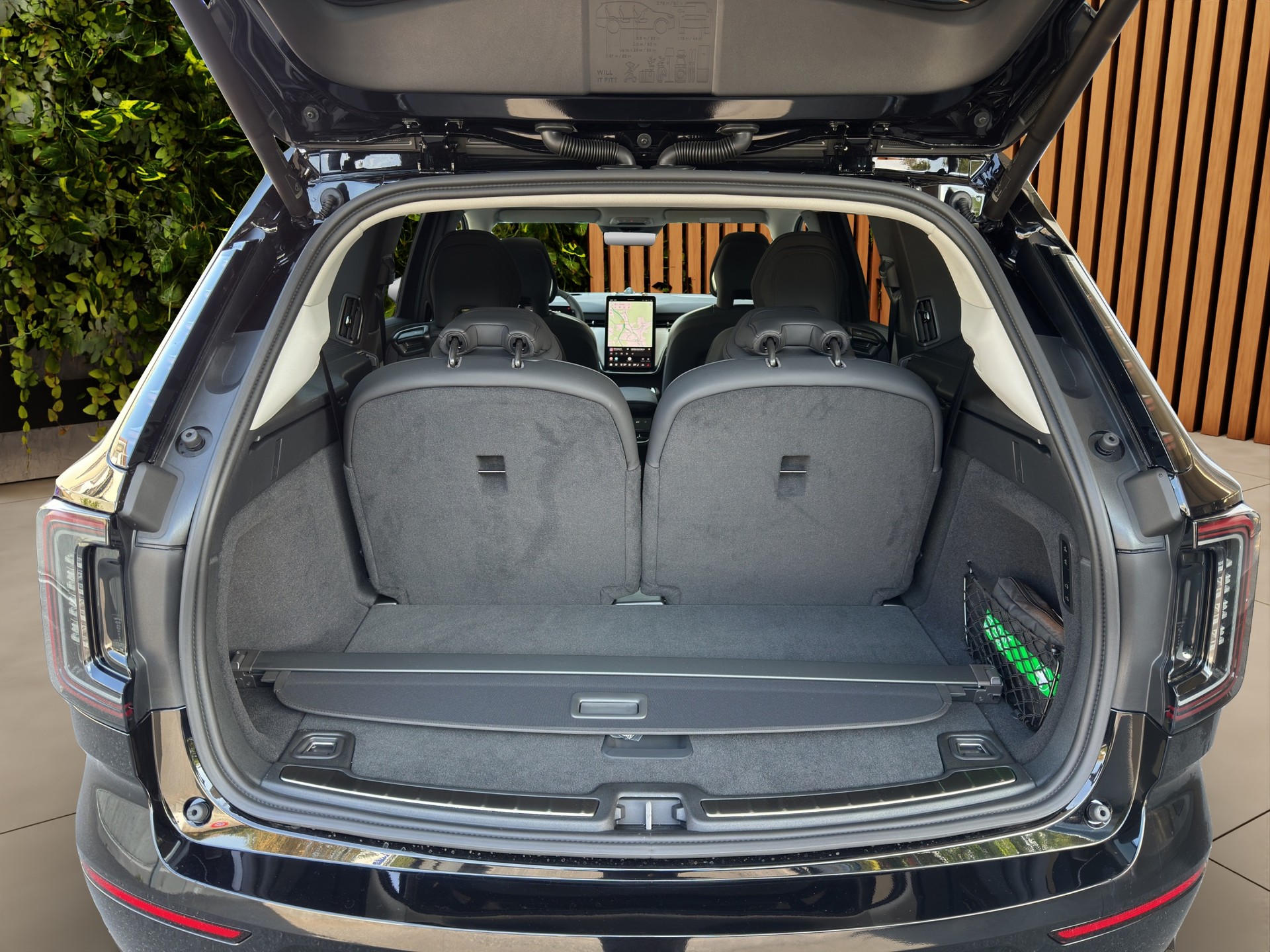 VOLVO EX90 Twin Performance Ultra 6P. AWD-image-14