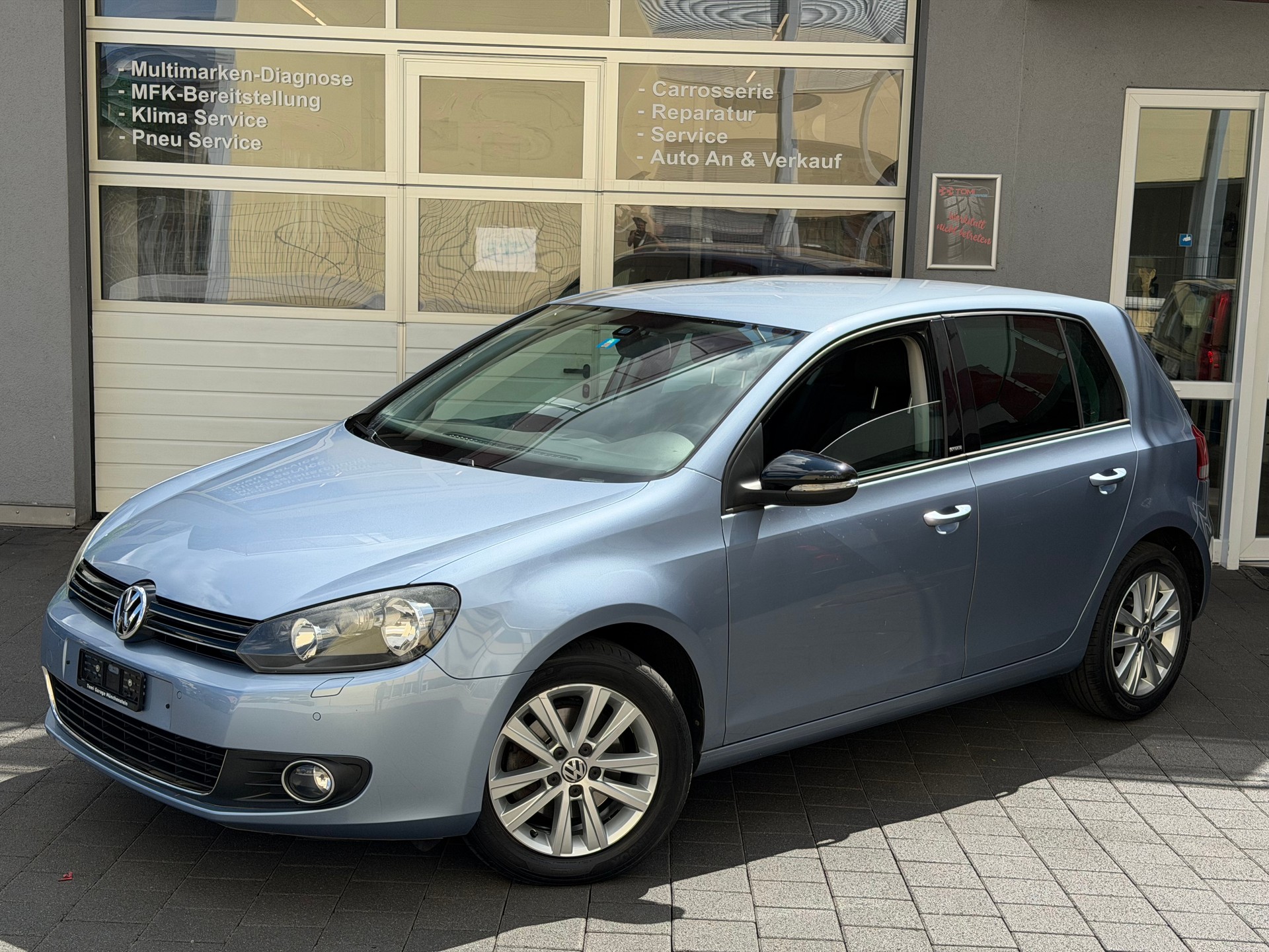 VW Golf 1.4 TSI Comfortline Style Edition*Frisch ab Service&MFK*Sitzheizung*Parksensoren*8-Fach Räder*Top Gepflegt*