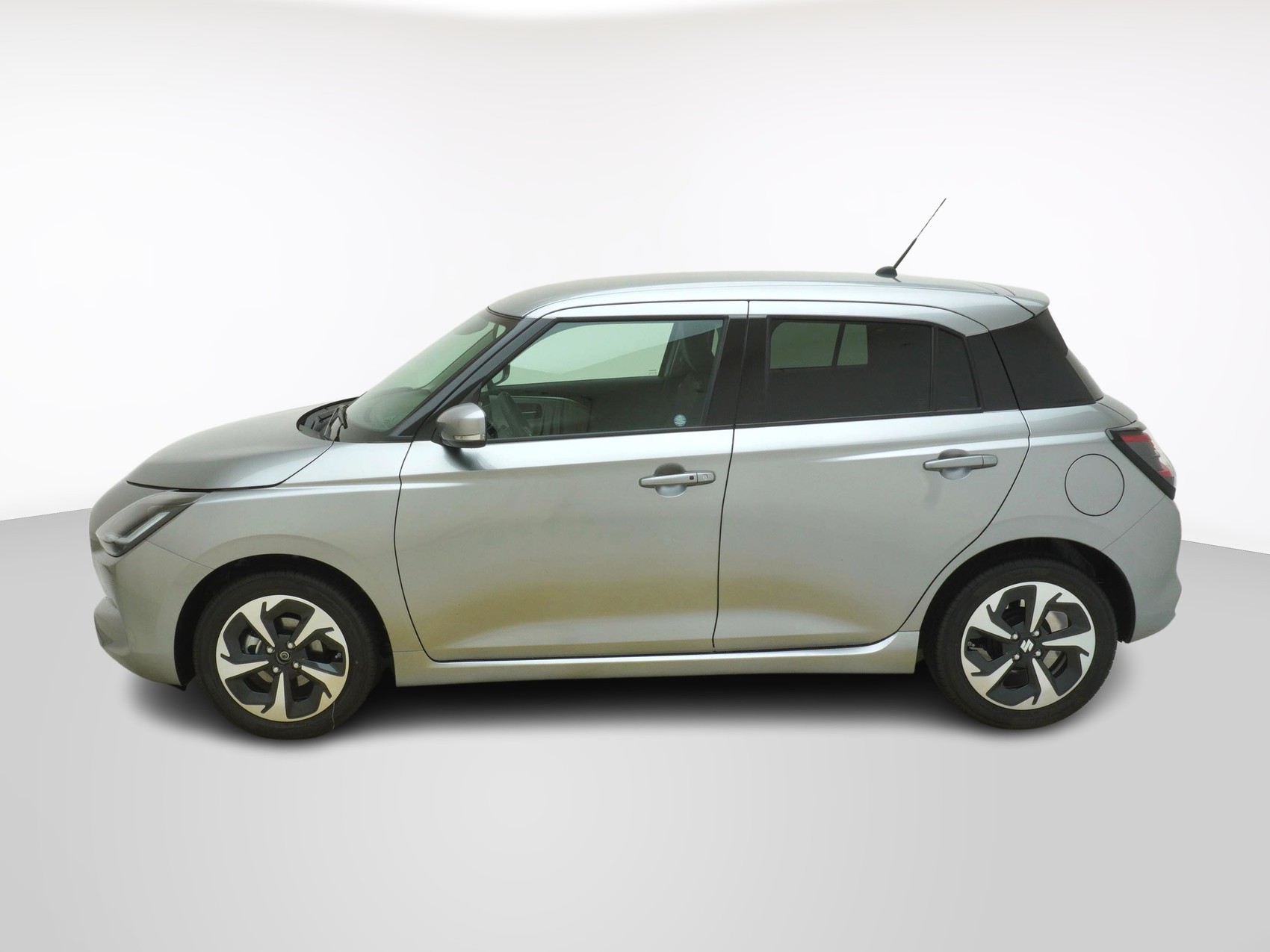 SUZUKI Swift 1.2 Compact Top Hybrid-showroom-element-1