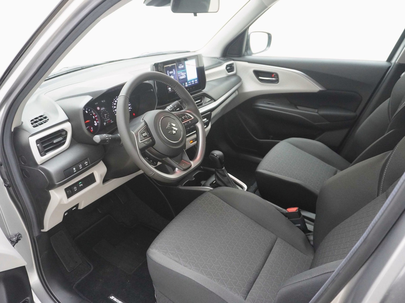 SUZUKI Swift 1.2 Compact Top Hybrid-image-7