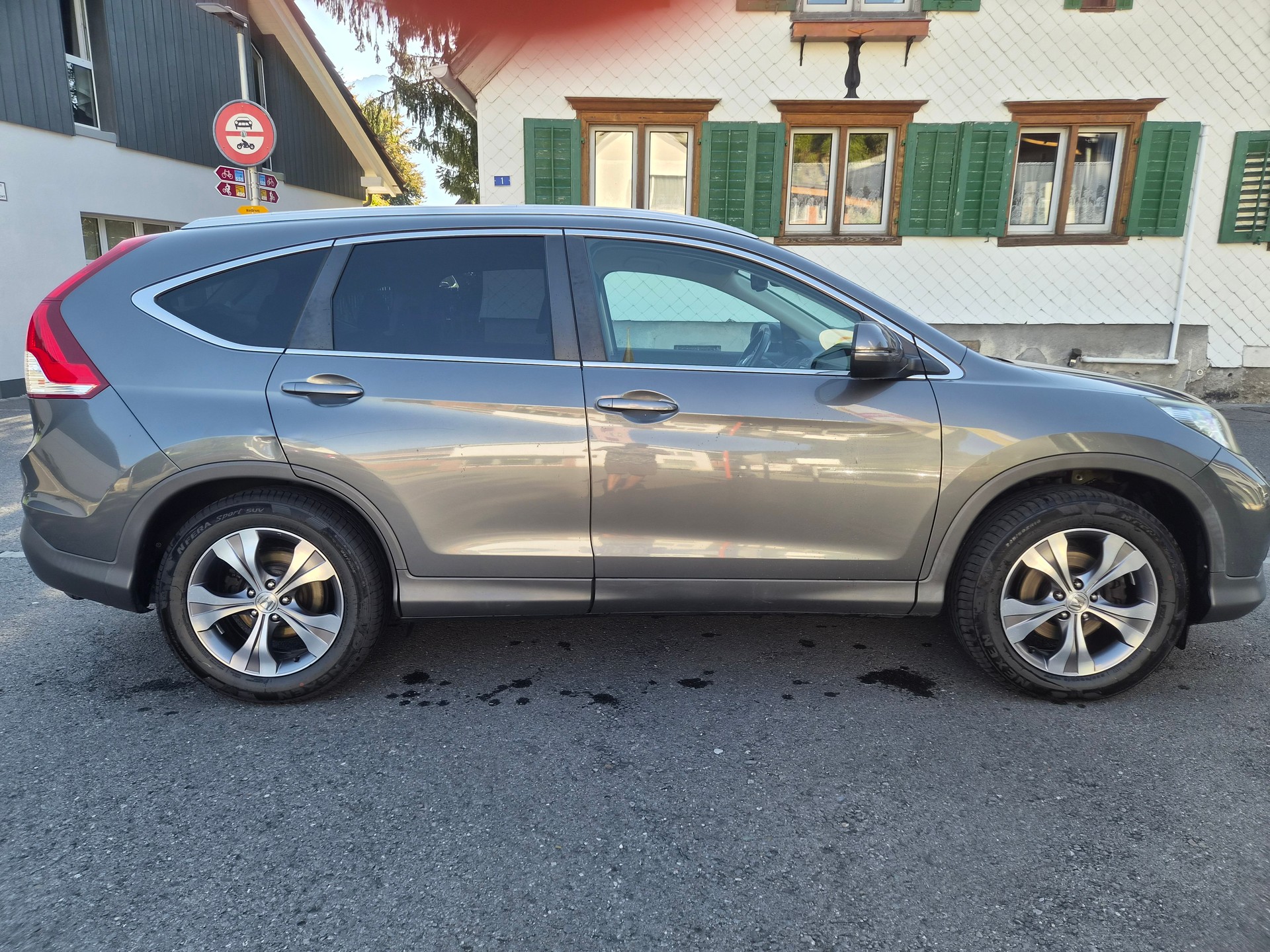 HONDA CR-V 2.2 i-DTEC Lifestyle 4WD-image-4