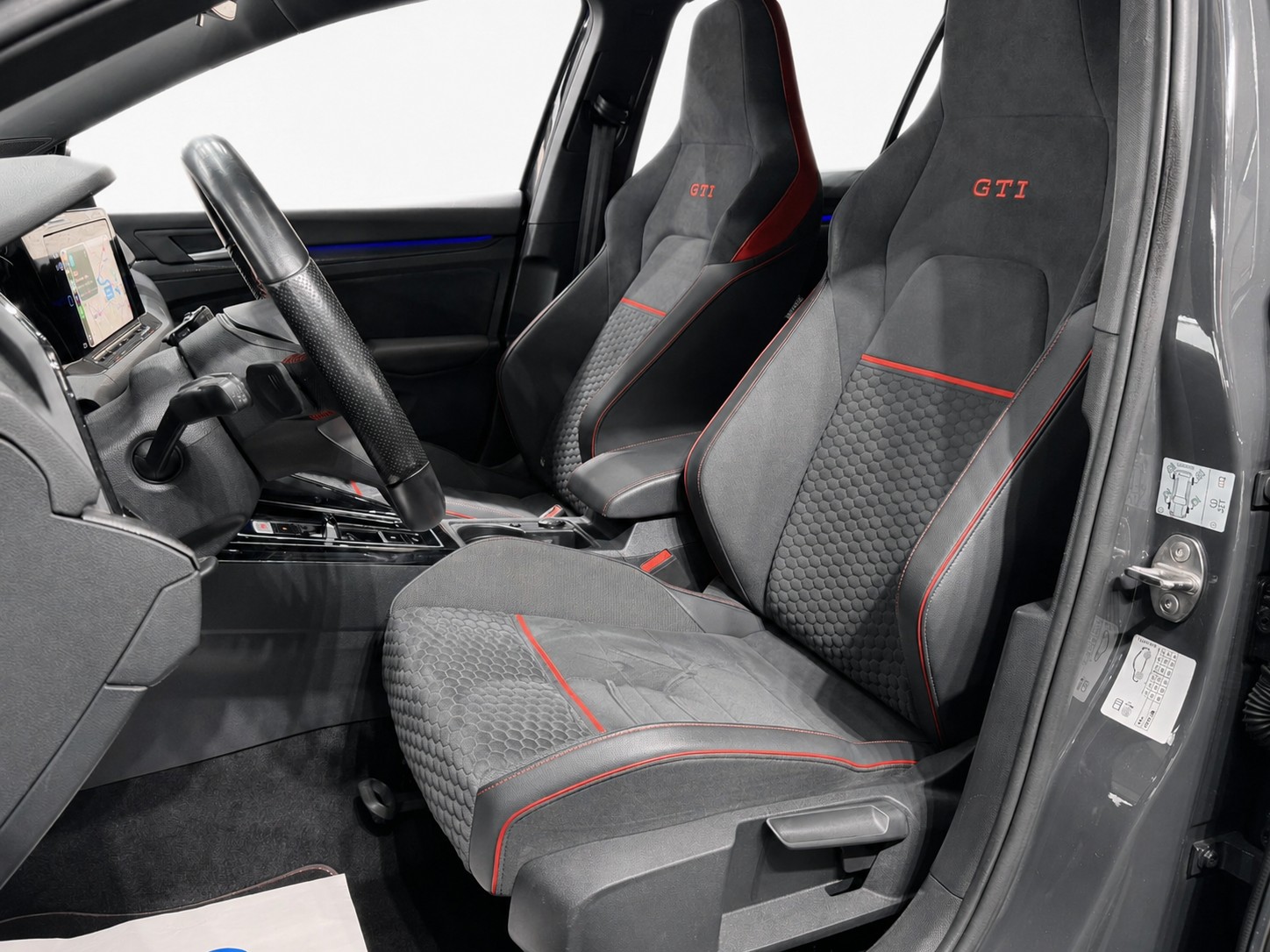 VW Golf 2.0 TSI GTI Clubsport DSG *Uranograu *-image-10