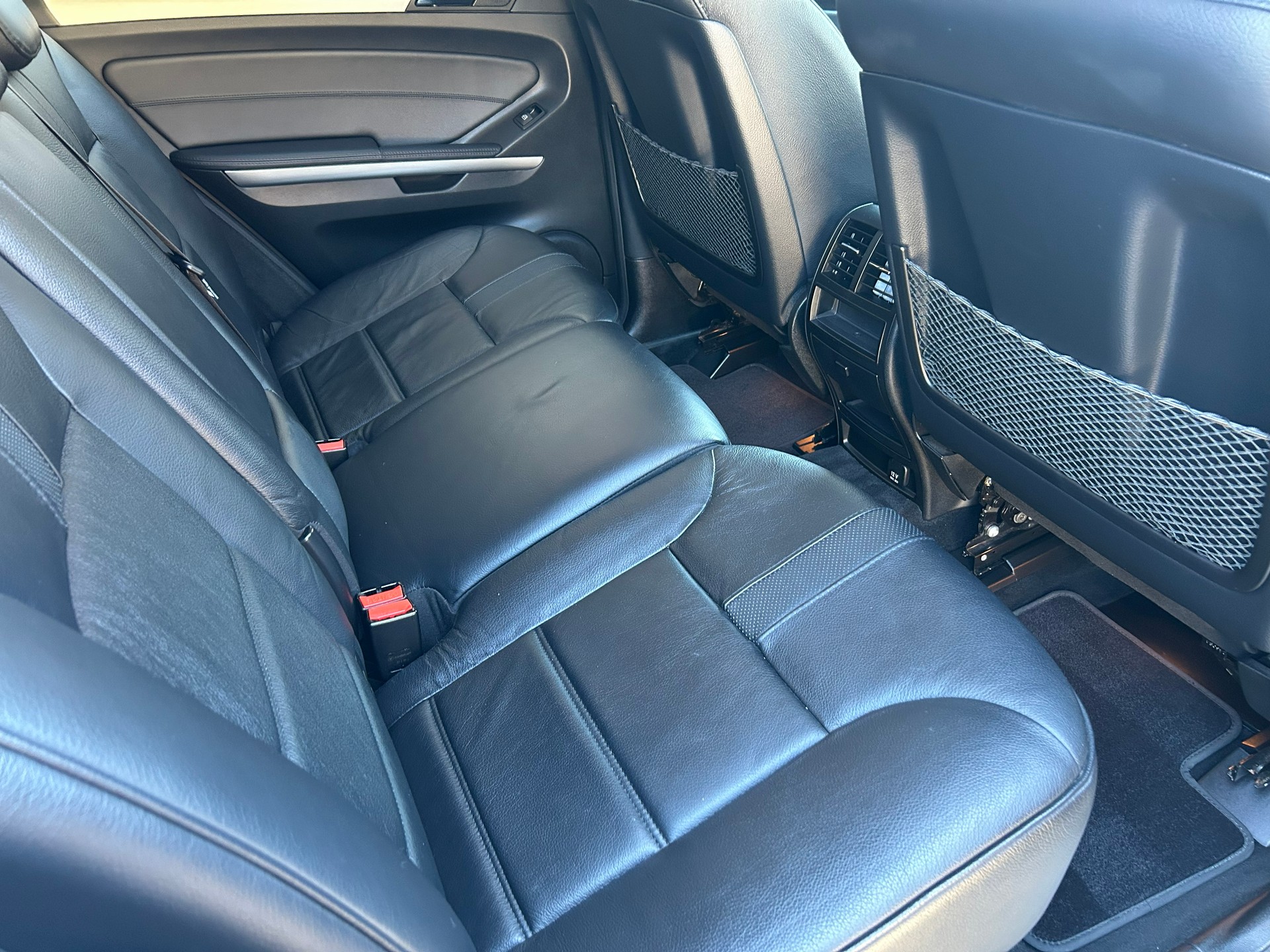 MERCEDES-BENZ ML 350 CDI-image-17