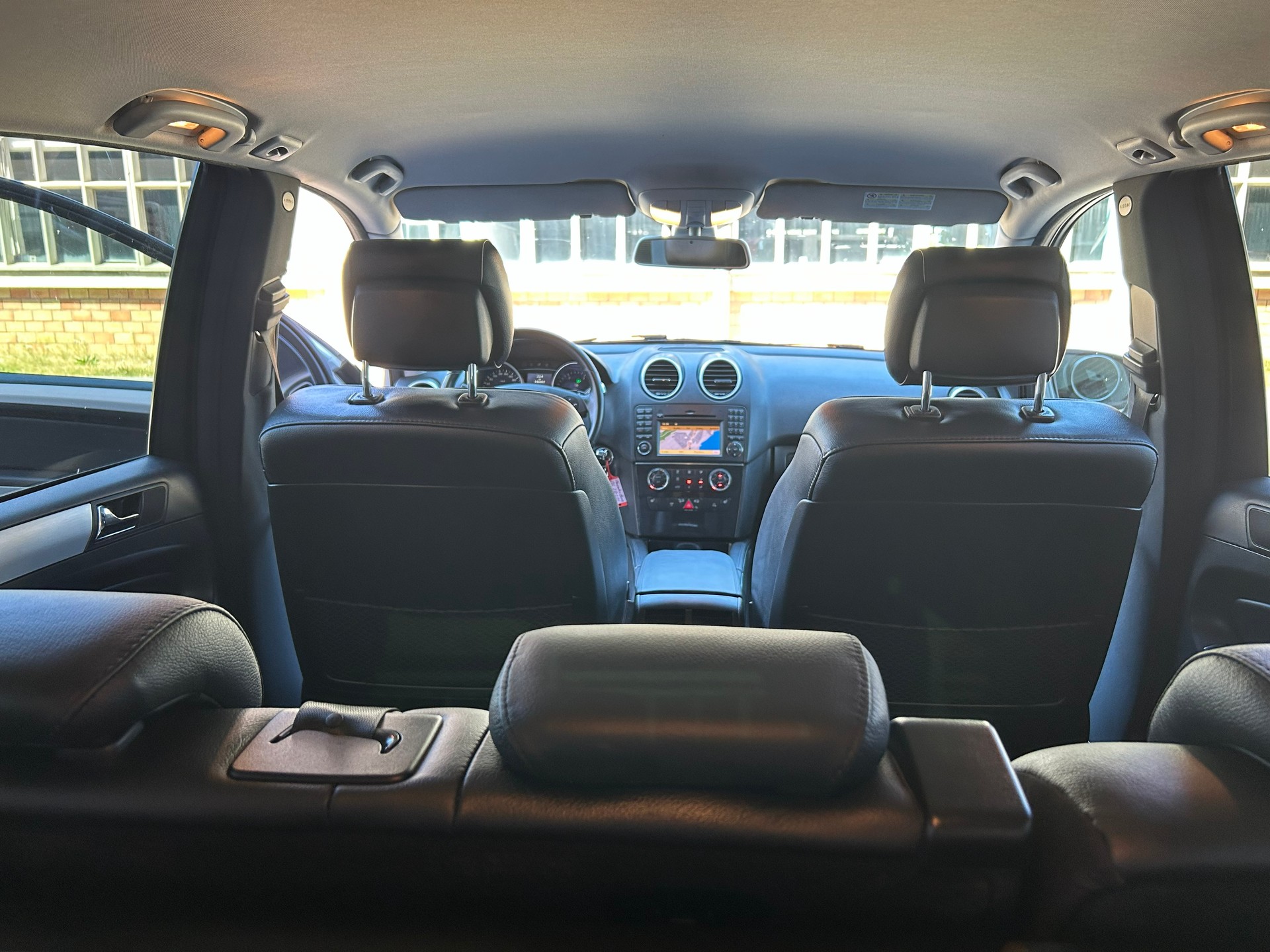 MERCEDES-BENZ ML 350 CDI-image-12