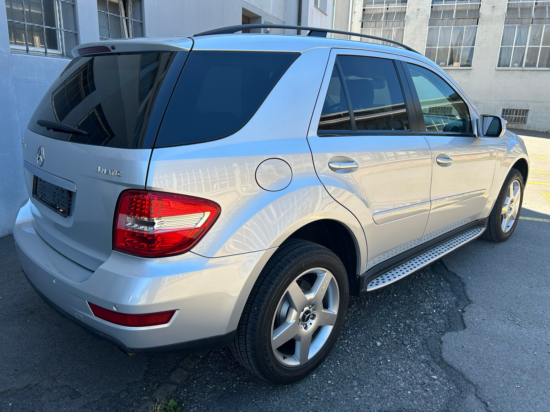 MERCEDES-BENZ ML 350 CDI-image-8