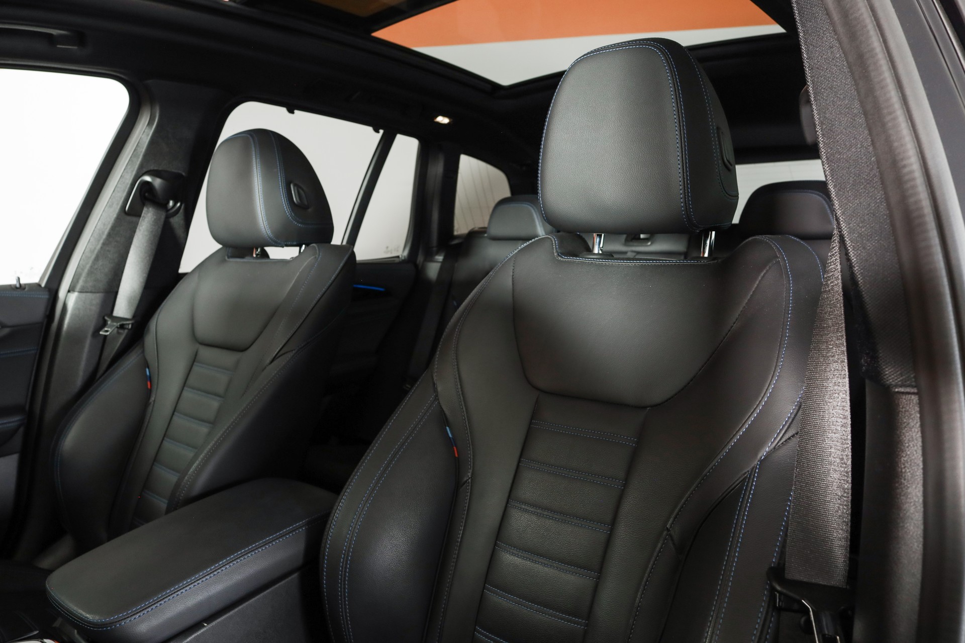 BMW X3 xDrive 30e M Sport Carbonschwarz * Attelage * Driving Assistant Pro-image-9