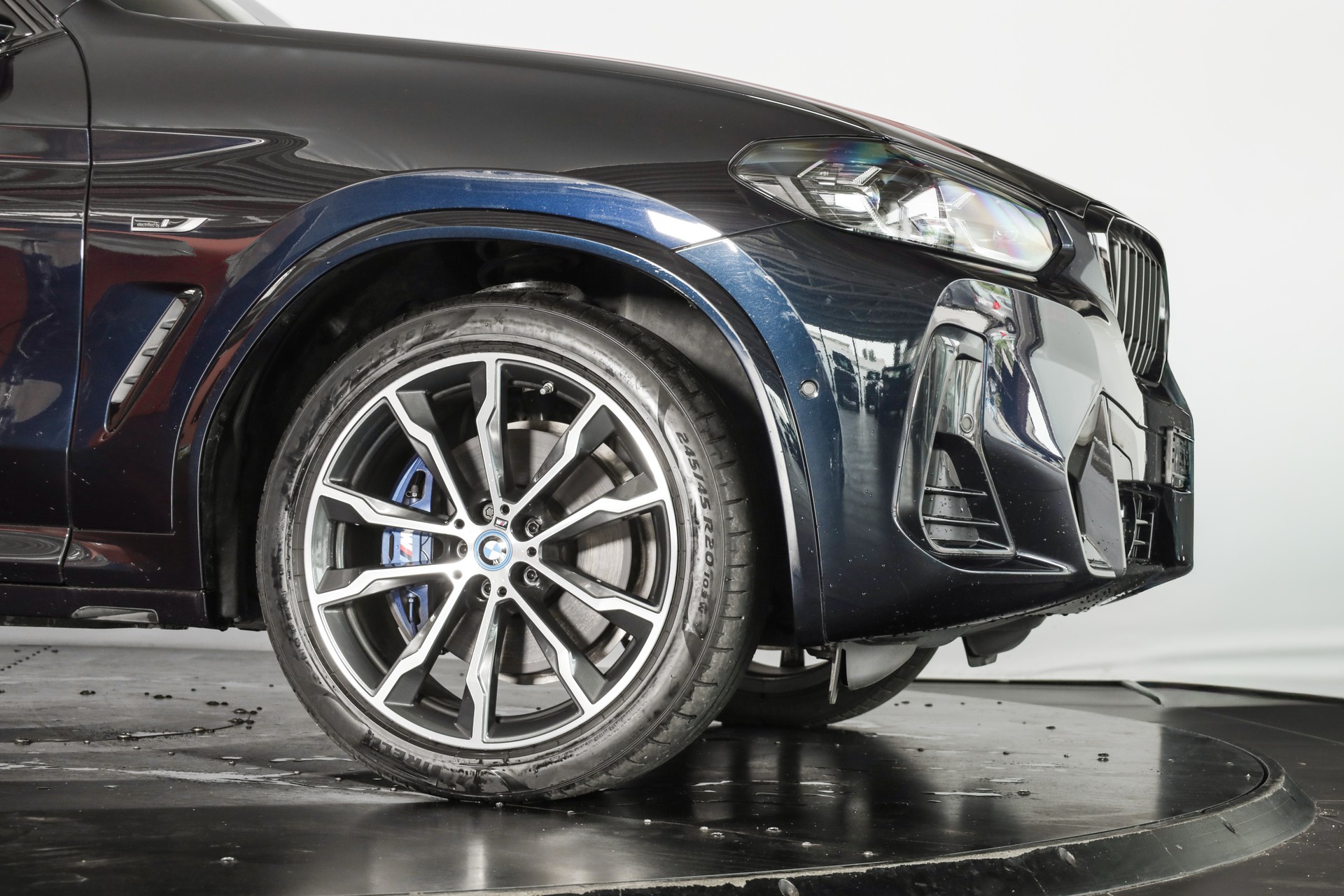 BMW X3 xDrive 30e M Sport Carbonschwarz * Attelage * Driving Assistant Pro-image-21