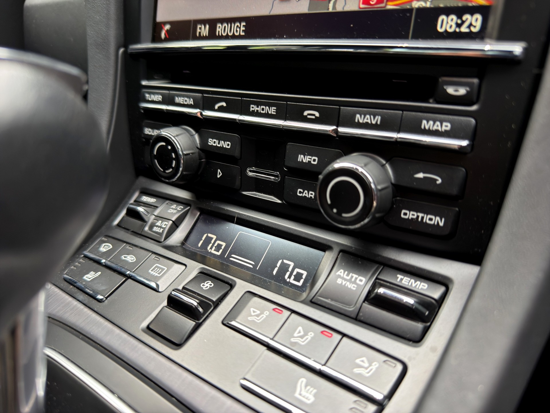 PORSCHE 911 Carrera GTS PDK-image-26