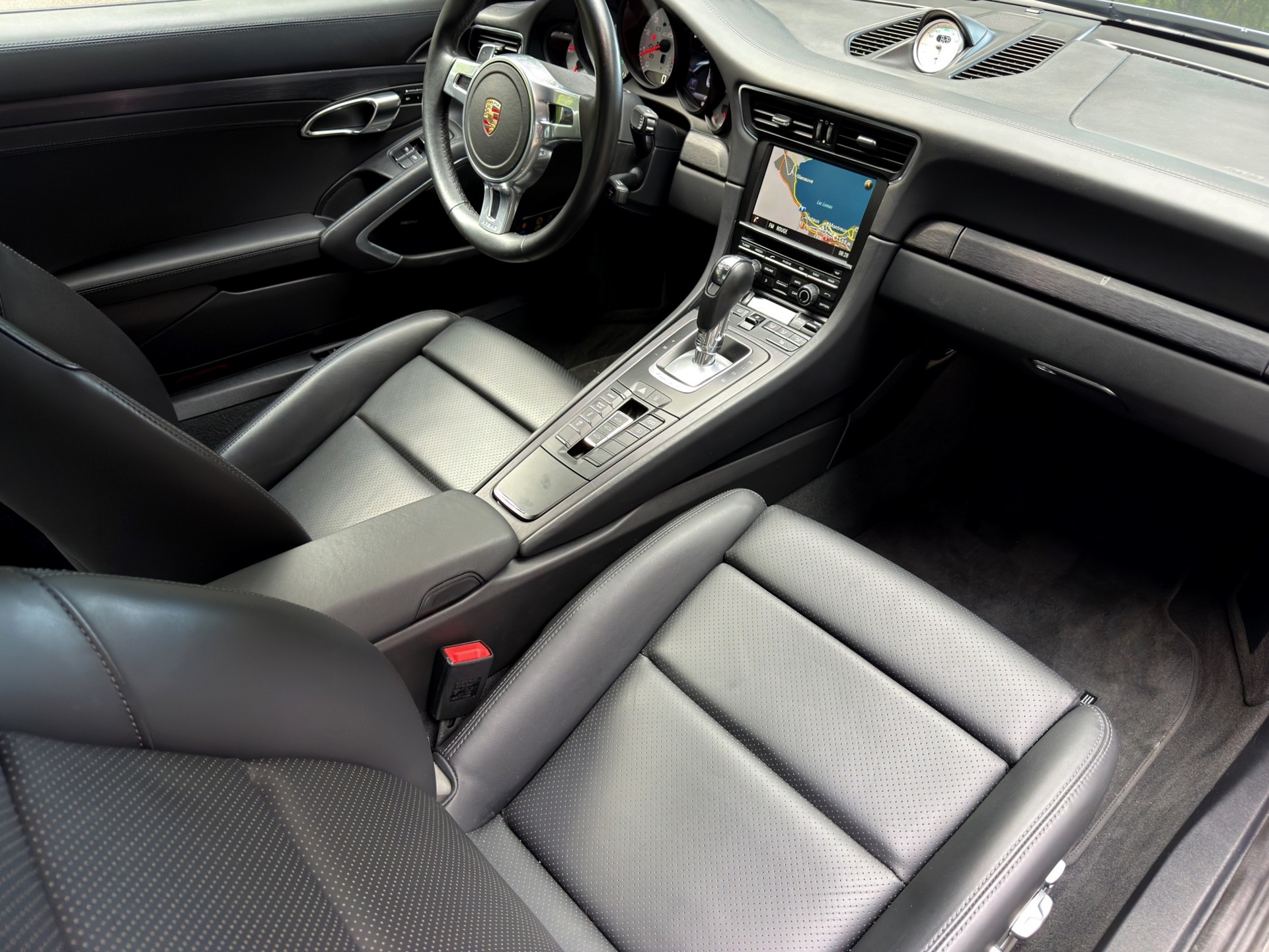 PORSCHE 911 Carrera GTS PDK-image-24