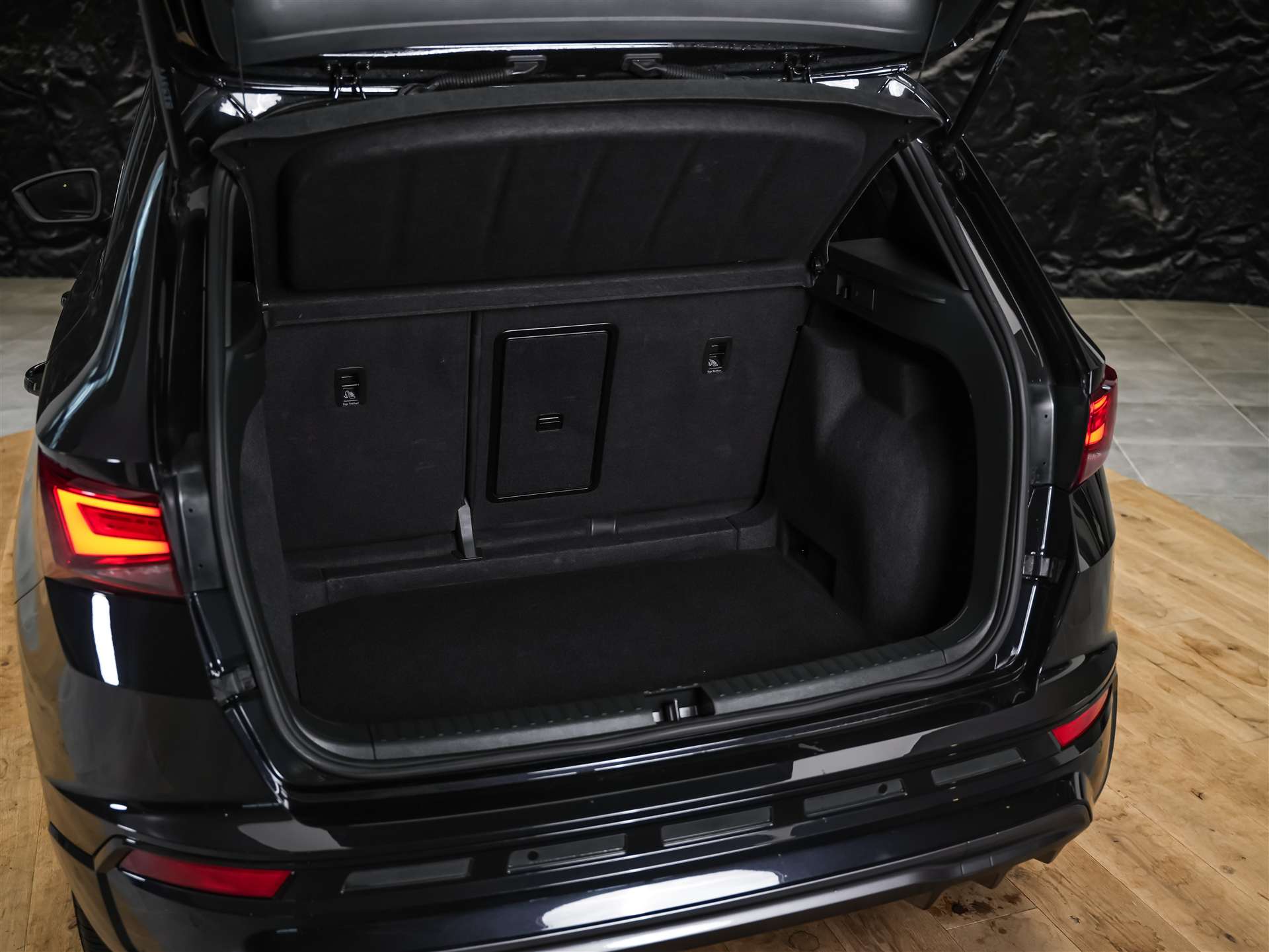 CUPRA Ateca 1.5TSI DSG *Werksgarantie*Lenkradheizung*LED Scheinwerfer*-image-38