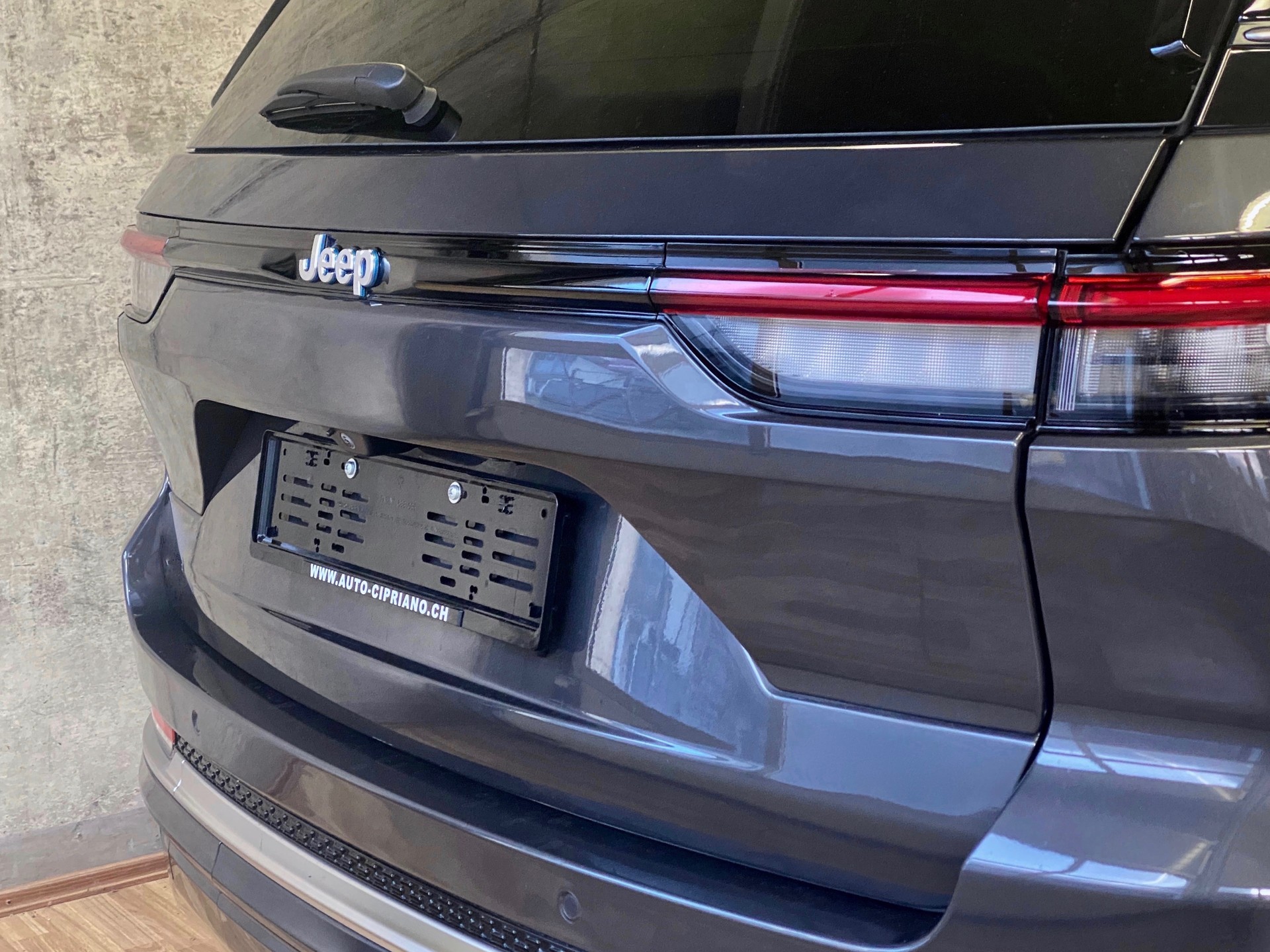 JEEP Grand Cherokee 2.0 *Plug-in-Hybrid*Swiss*Summit*Reserve*4xe*-image-30