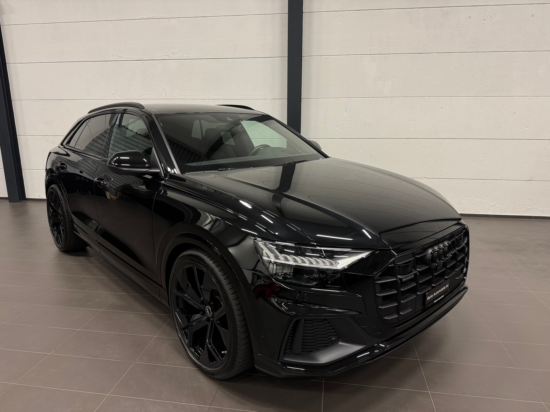 AUDI Q8 50 TDI Black Edition quattro tiptronic S LINE CH Fahrzeug-showroom-element-1
