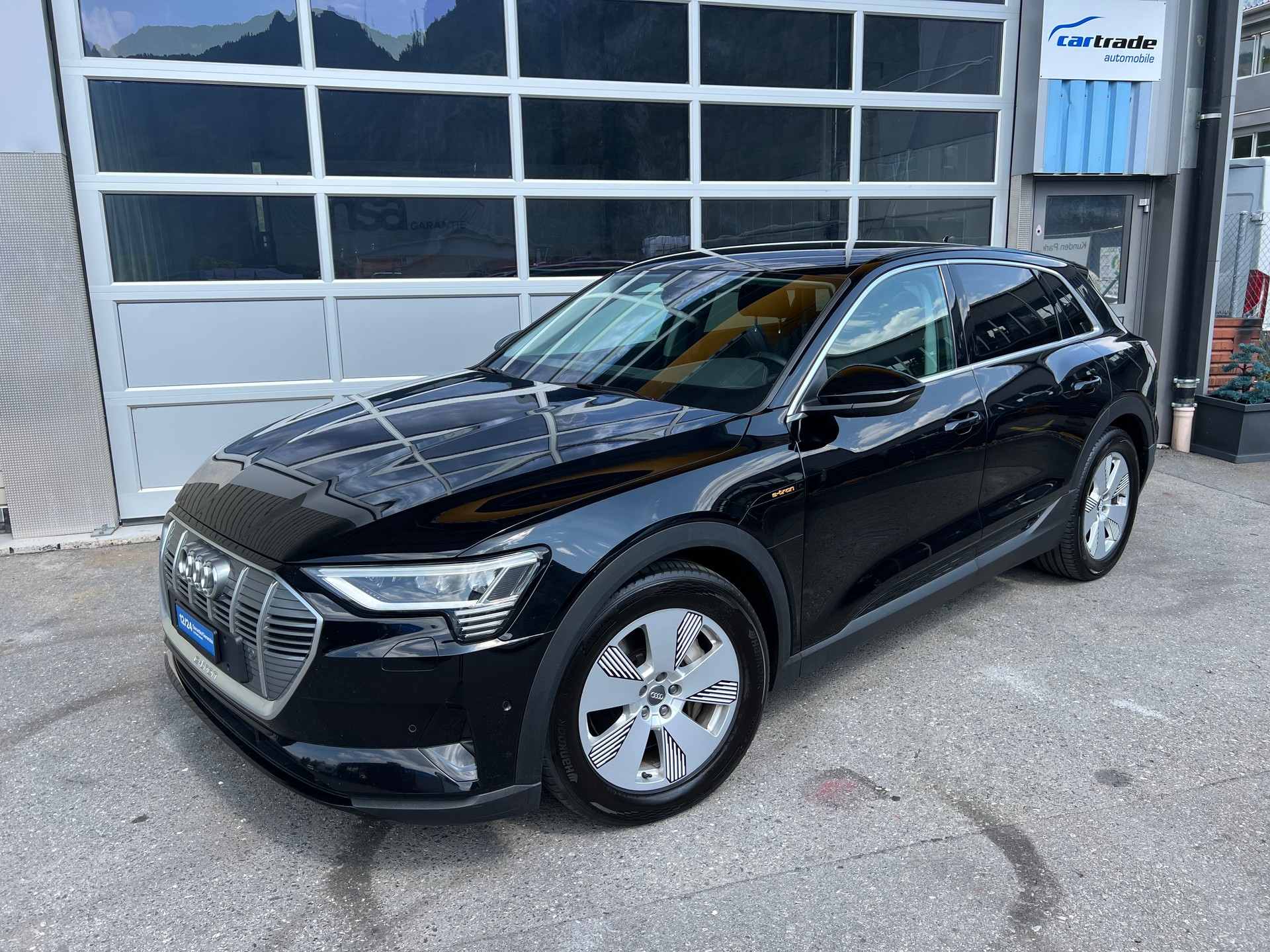 AUDI e-tron 55 quattro *** PS 360 * frisch ab MFK ***