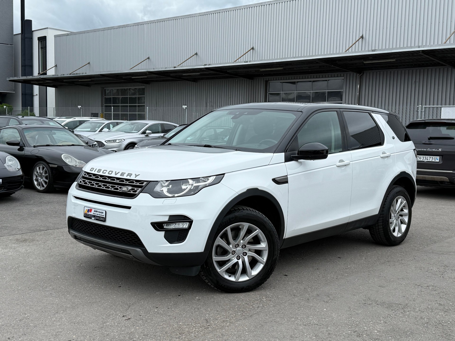 LAND ROVER Discovery Sport 2.0 TD4 Pure AT9 / Frisch ab MFK / Steuerkette NEU / 1 Jahr Garantie