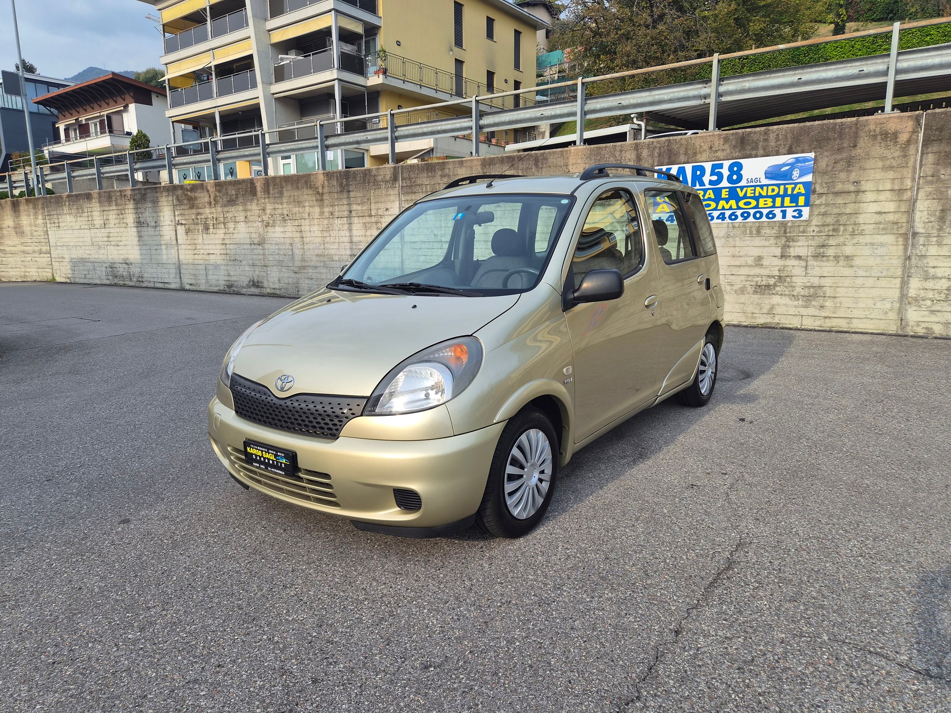 TOYOTA Yaris Verso 1.3 Linea Luna
