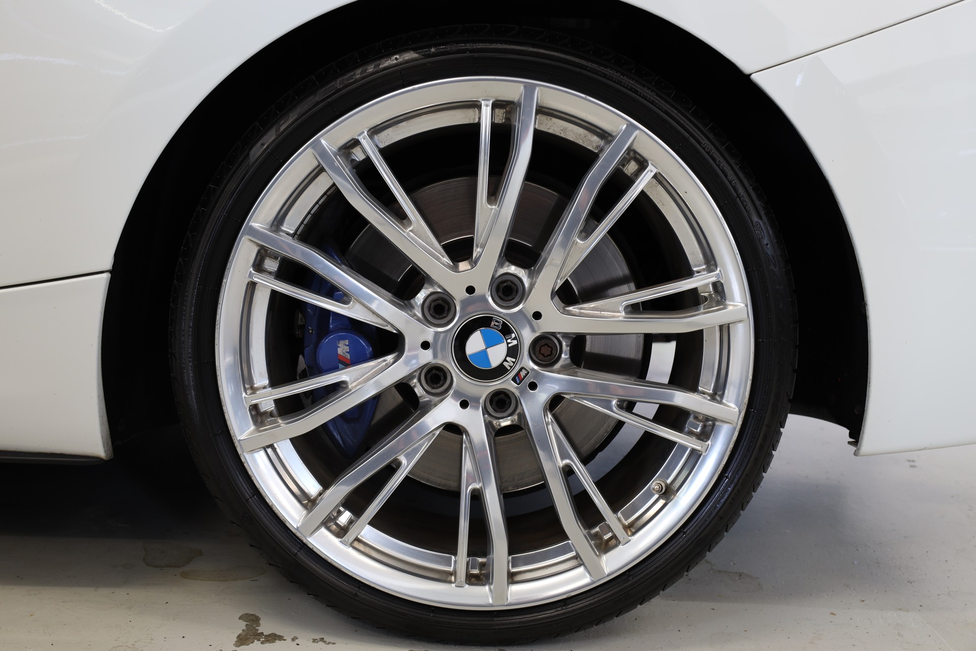 BMW M235i xDrive Steptronic-image-22