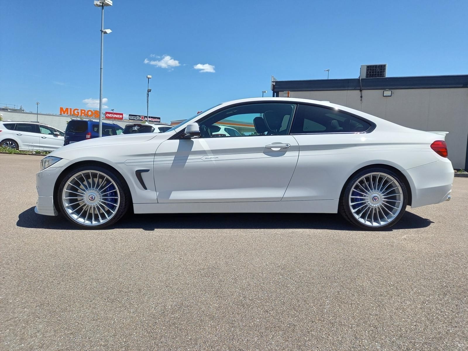BMW-ALPINA B4 BiTurbo Coupé 3.0 xDrive Switch-Tronic-showroom-element-2