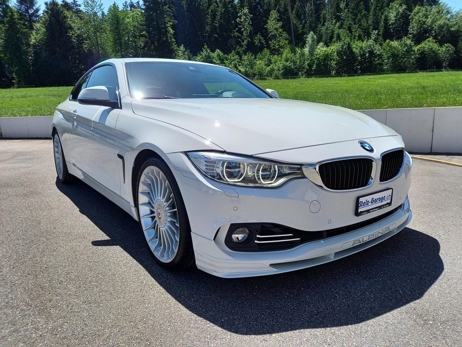 BMW-ALPINA B4 BiTurbo Coupé 3.0 xDrive Switch-Tronic-showroom-element-3