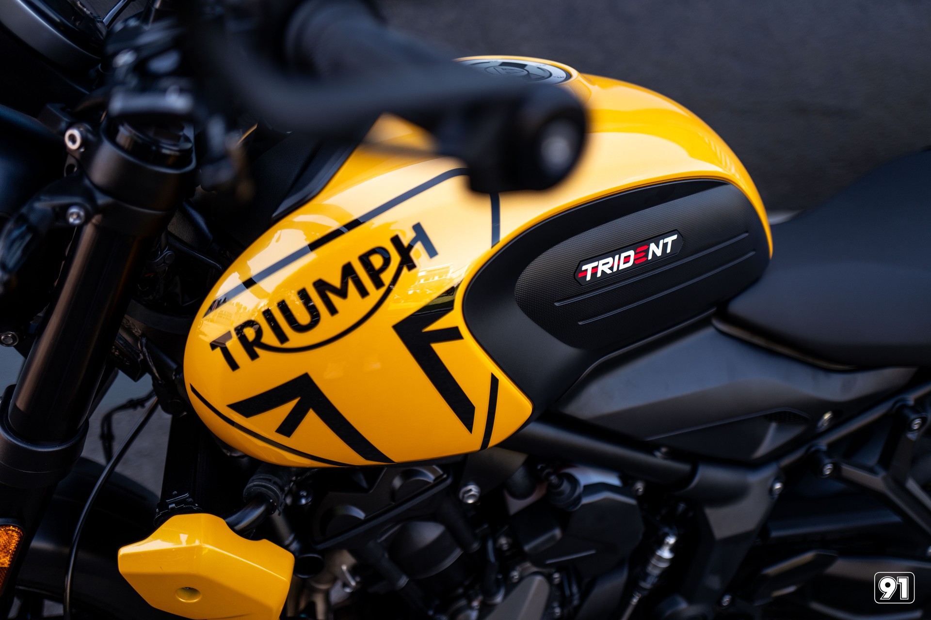 TRIUMPH Trident 660-image-11