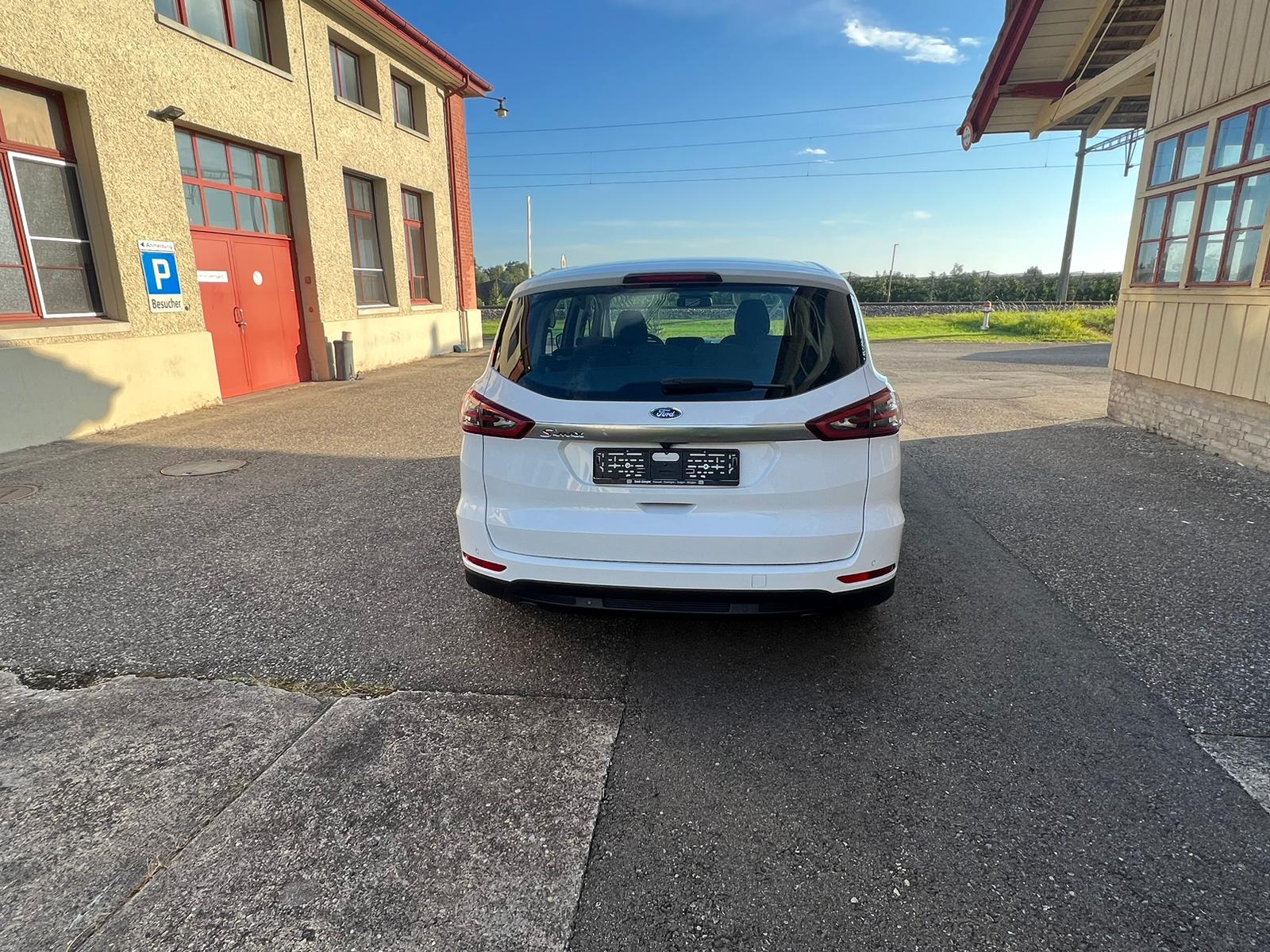 FORD S-Max 2.0 TDCi Titanium PowerShift-image-8