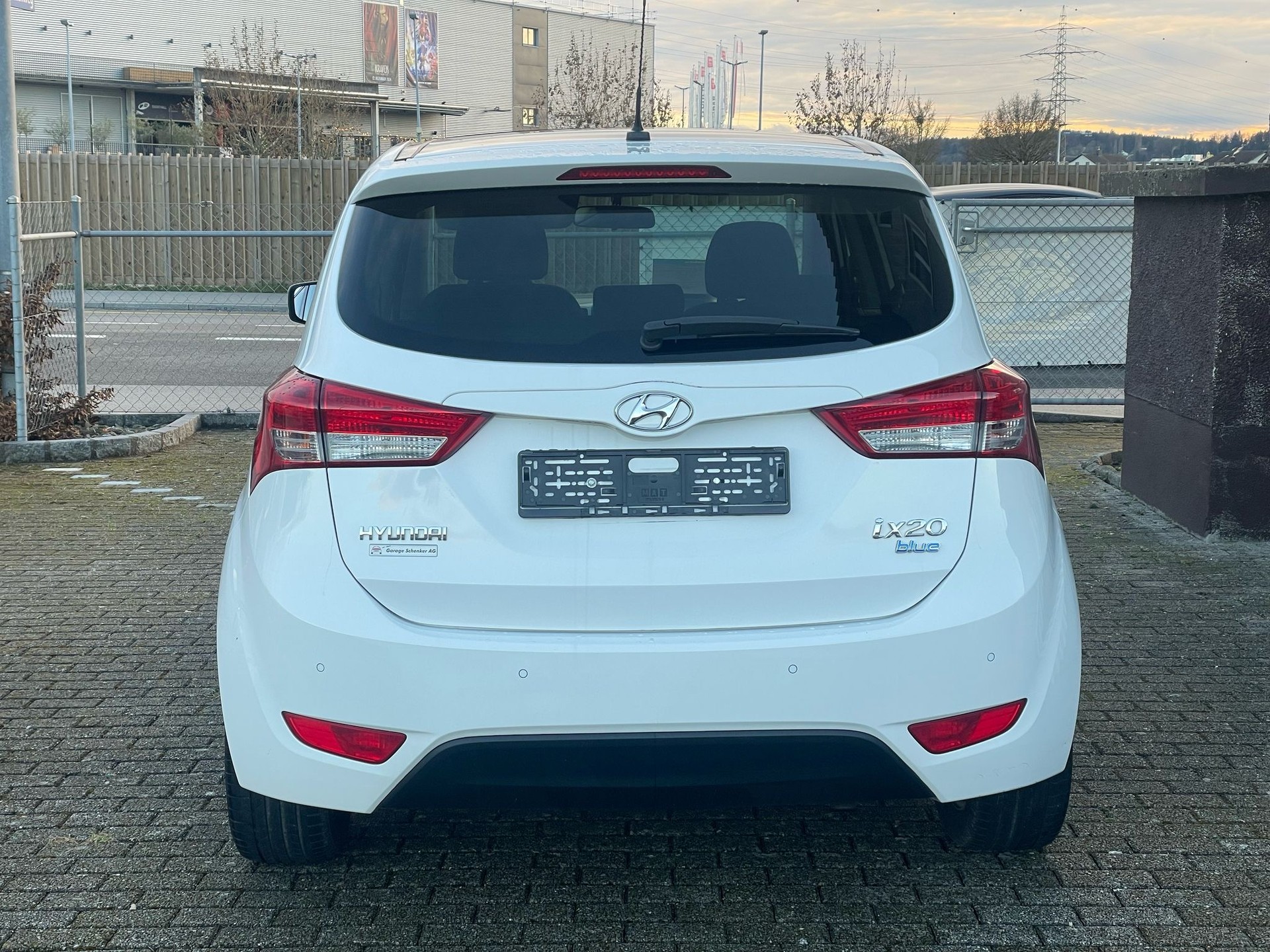 HYUNDAI iX20 1.6 Style-image-3