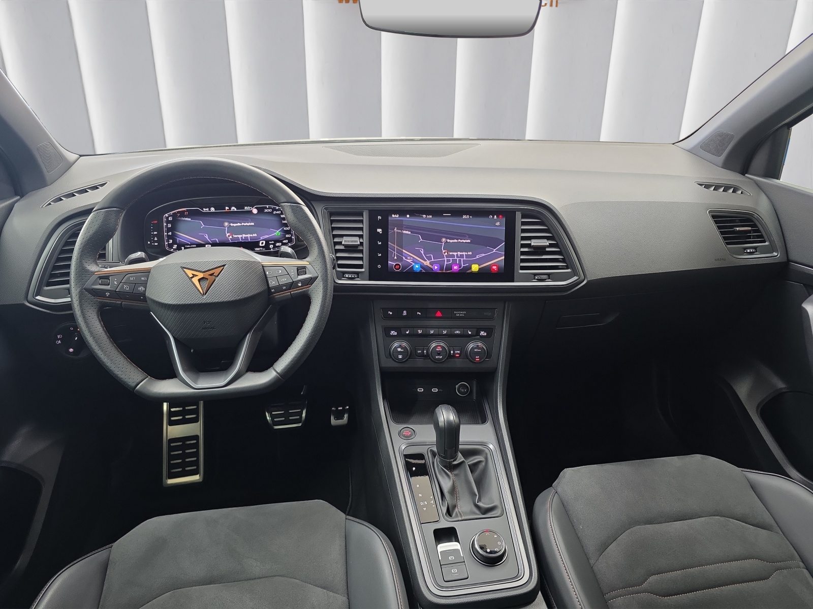 CUPRA Ateca 2.0 TSI Inicio 4Drive DSG-image-8
