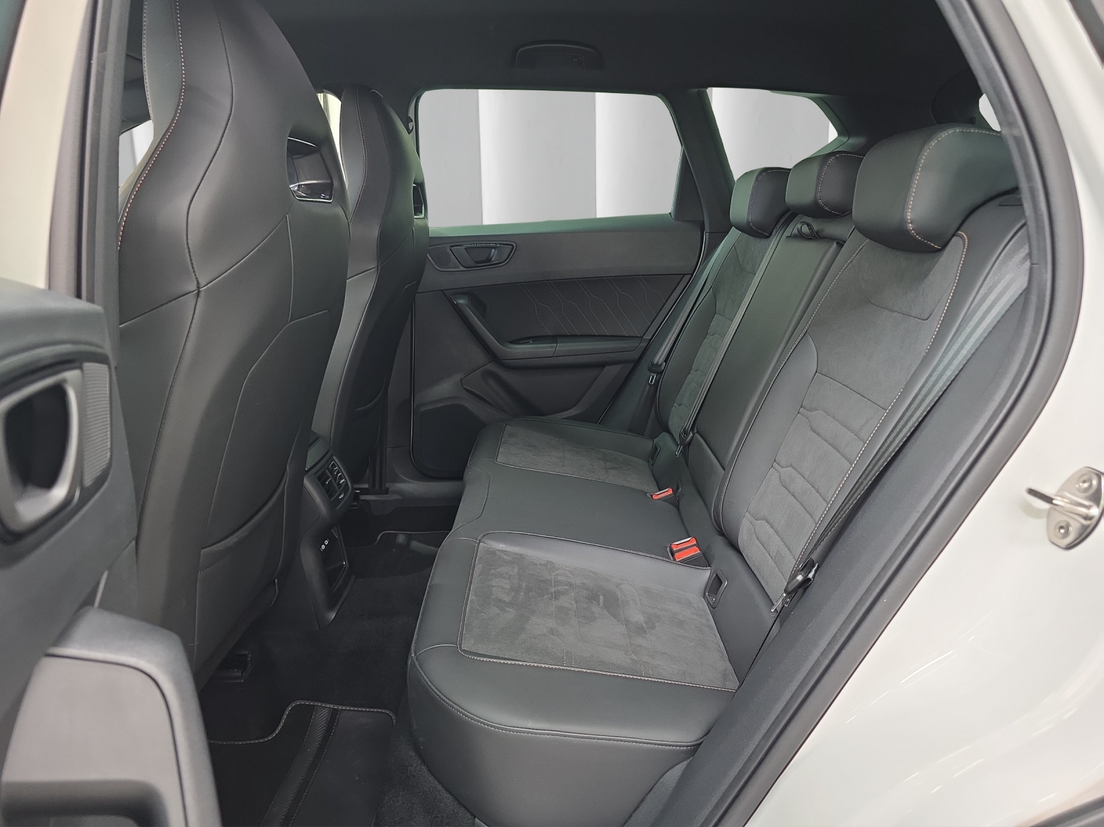 CUPRA Ateca 2.0 TSI Inicio 4Drive DSG-image-12