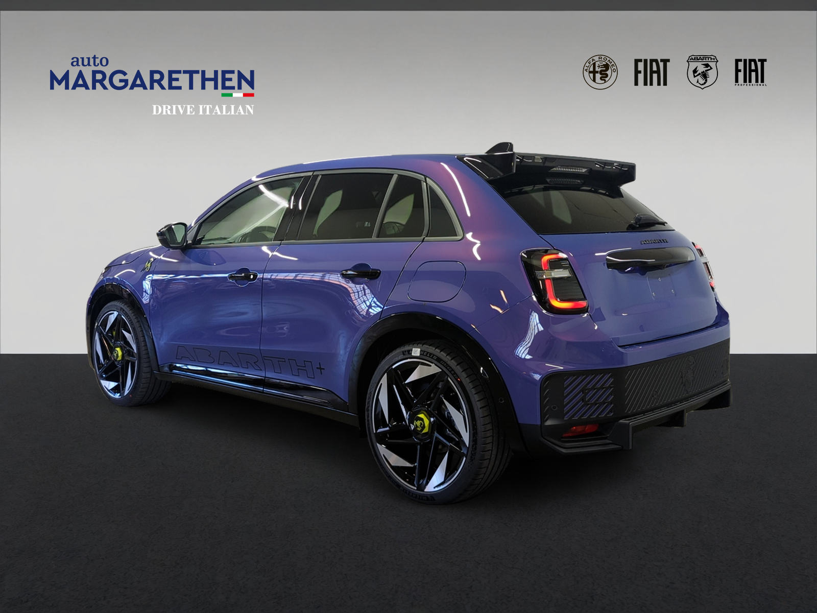 FIAT Abarth 600e Scorpionissima-showroom-element-2