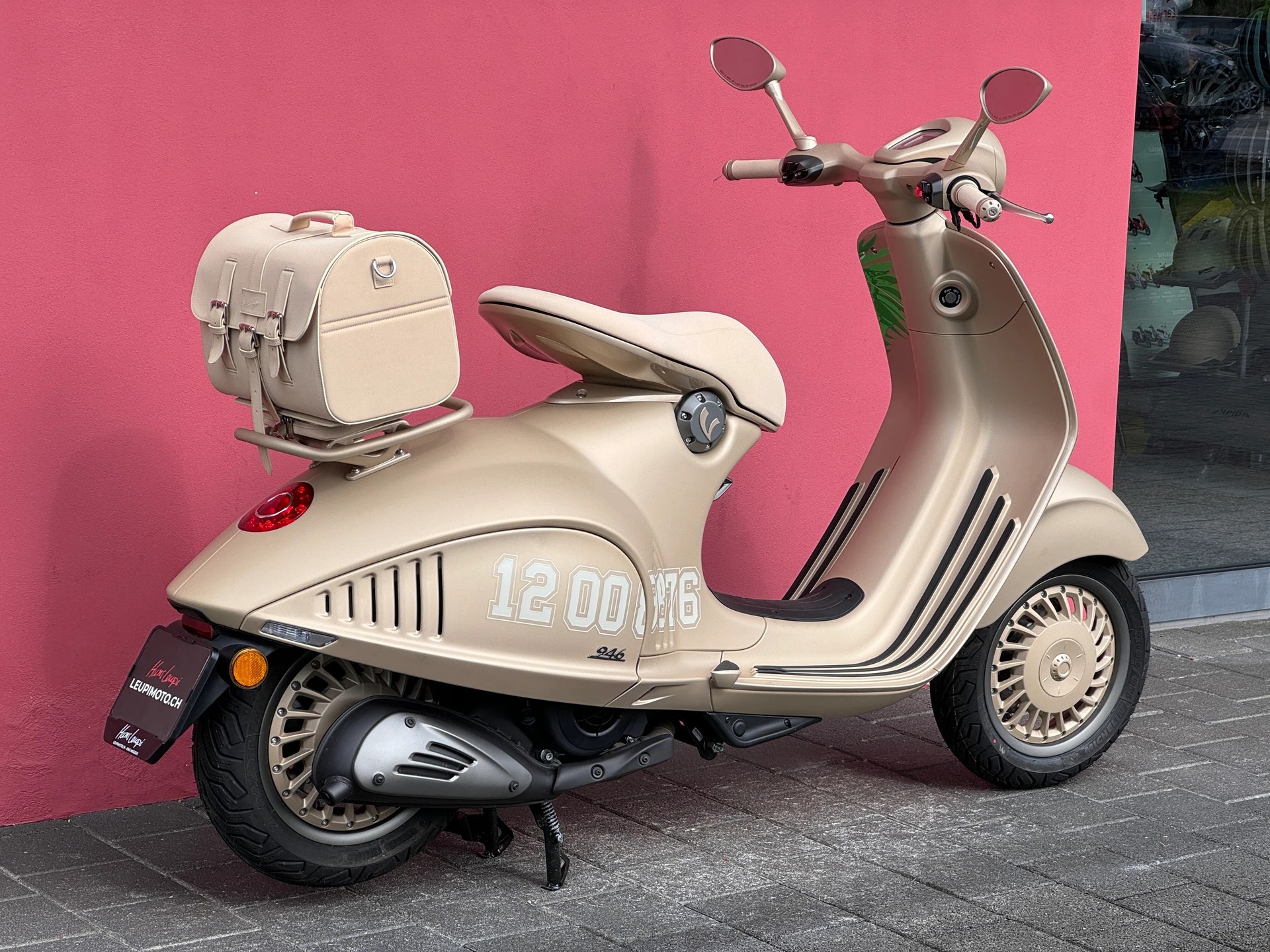 PIAGGIO Vespa 946 125 Dragon-image-5