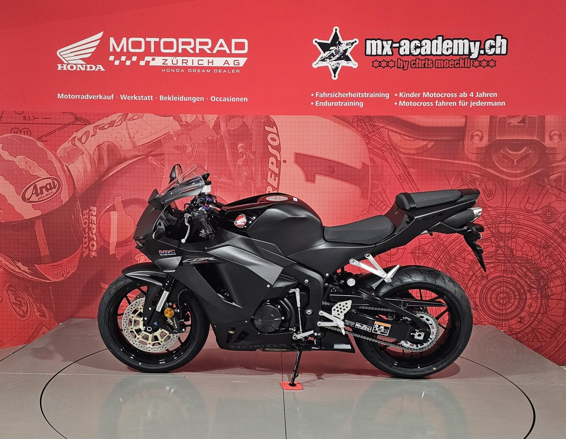 HONDA CBR 600 RR **Neufahrzeug**-image-1