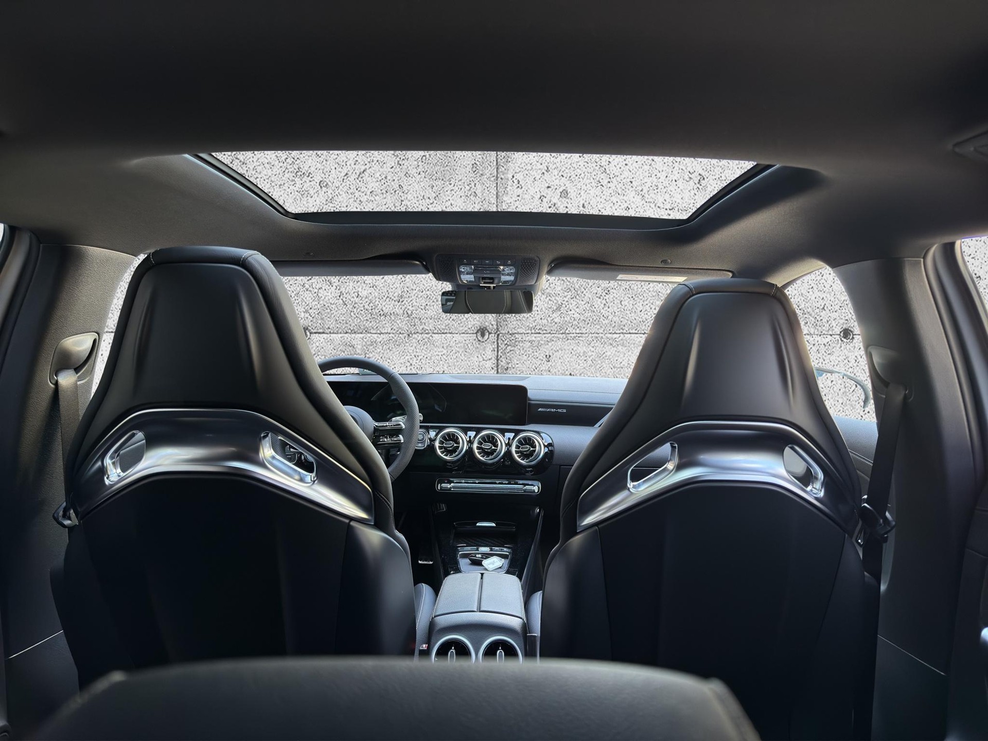 MERCEDES-BENZ A 45 S AMG 4matic+-image-7
