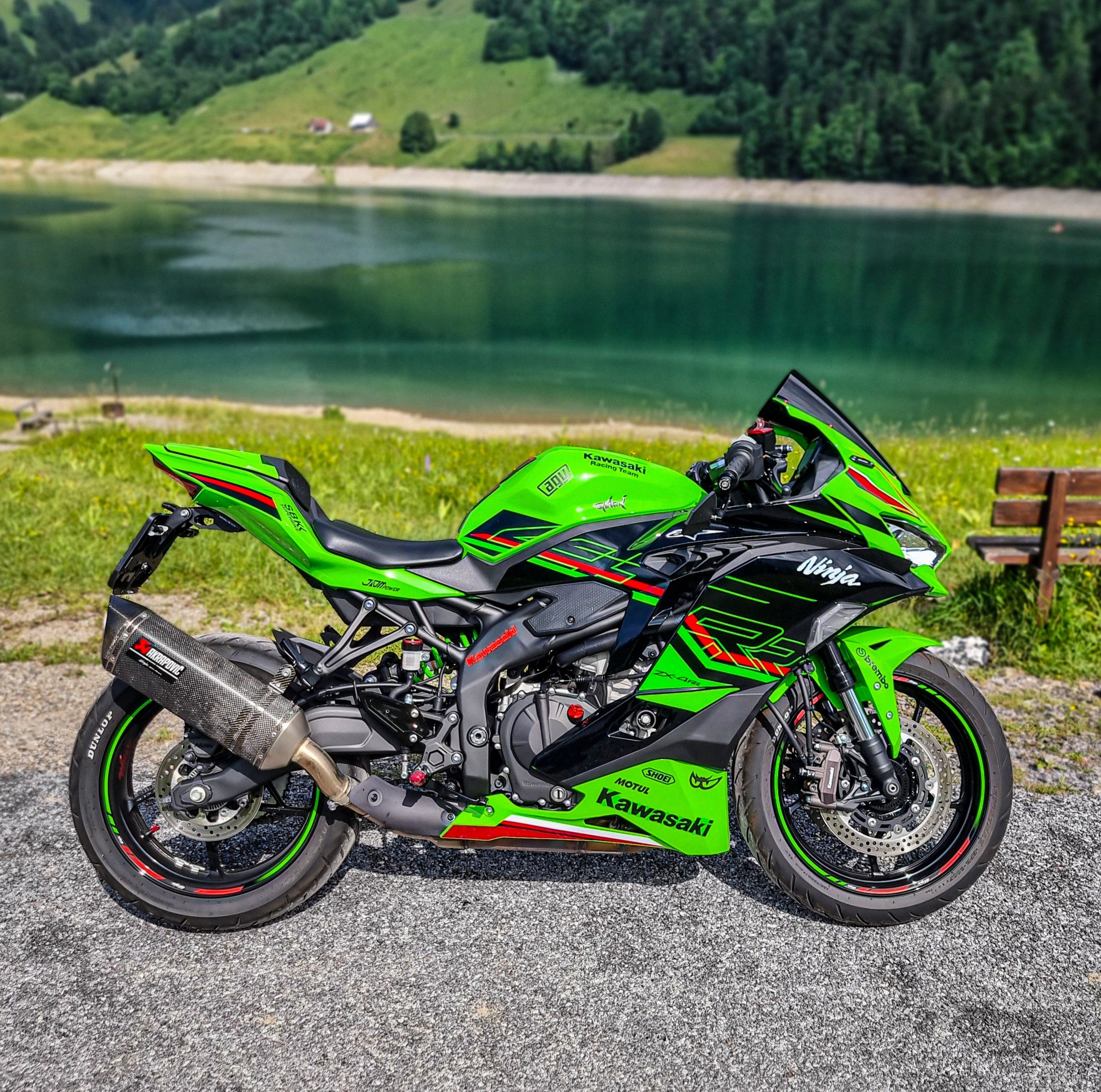 4m-ka♩ KAWASAKI NINJA ZX-4R - Occasionen kaufen | MotoScout24