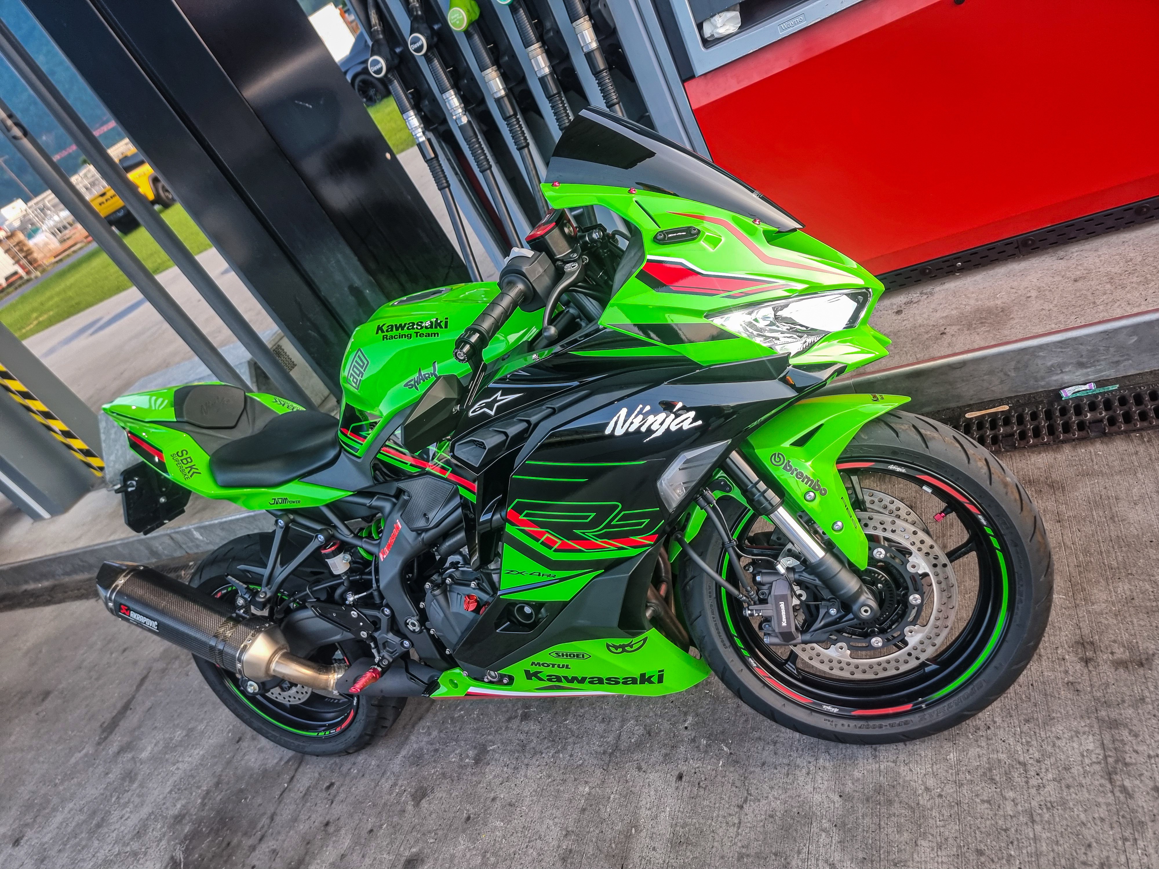 KAWASAKI NINJA ZX-4R - Occasionen kaufen | MotoScout24