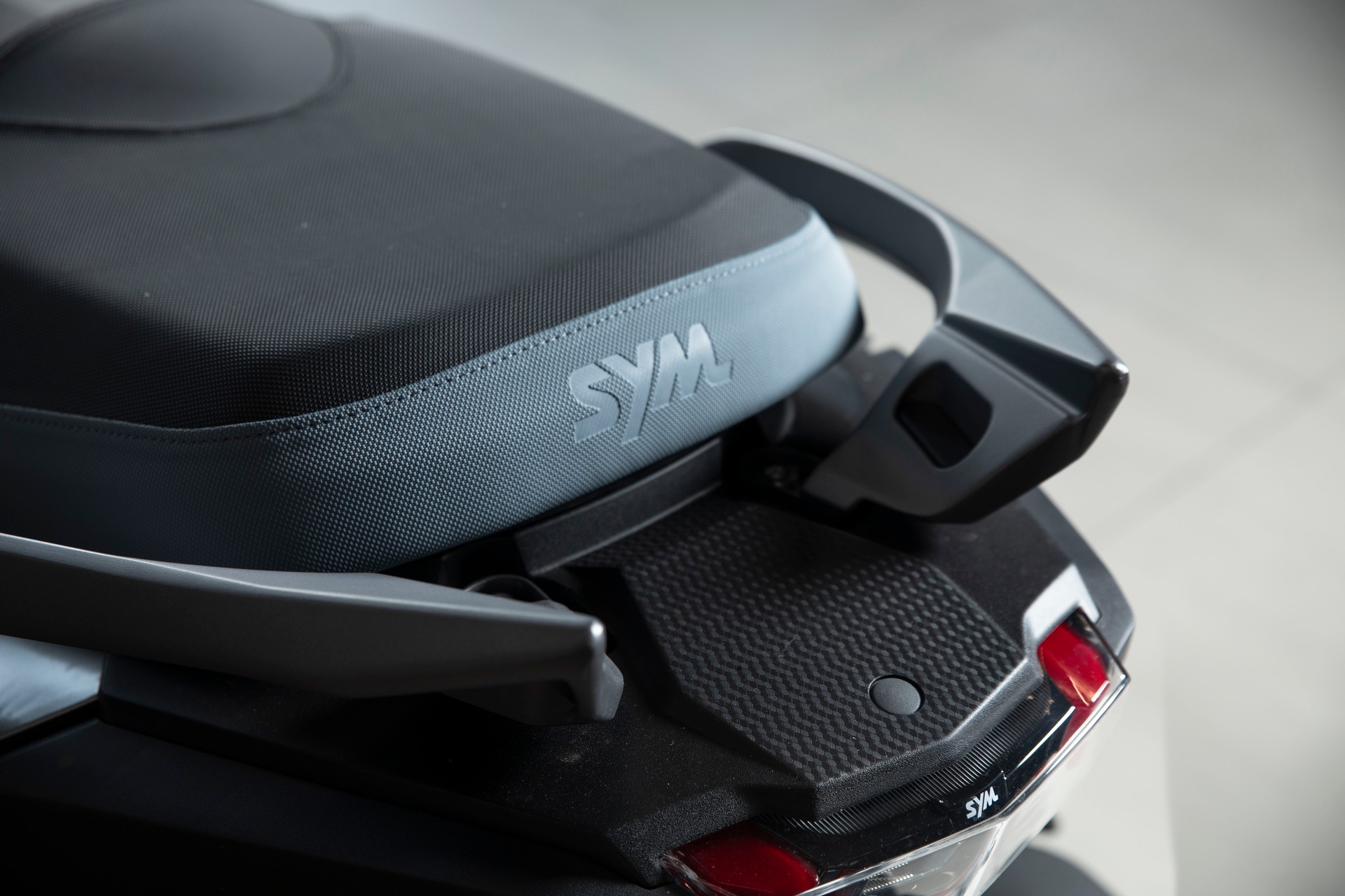 SYM ADX 300-image-5