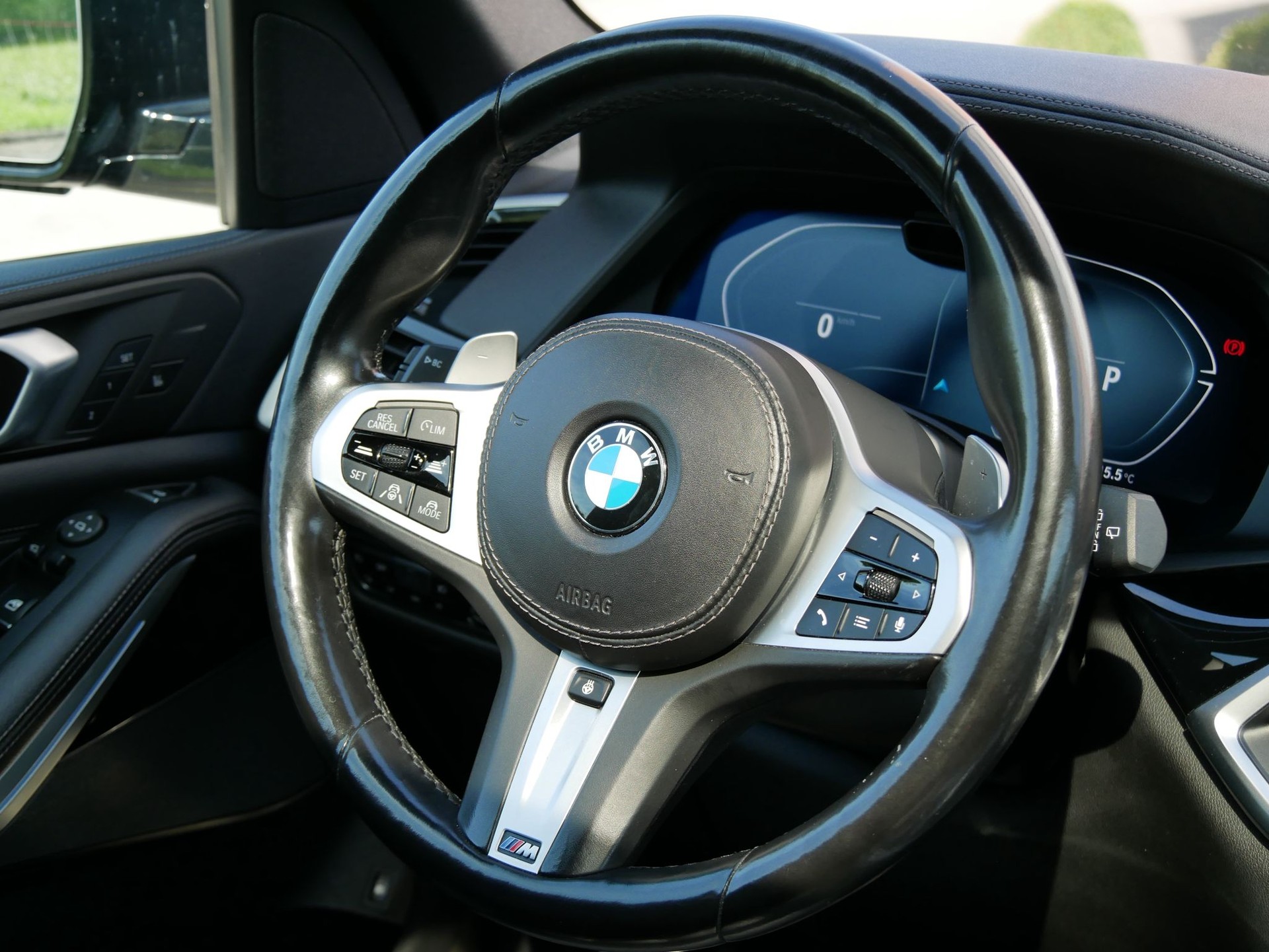 BMW X5 xDrive45e M Sport Steptronic-image-21