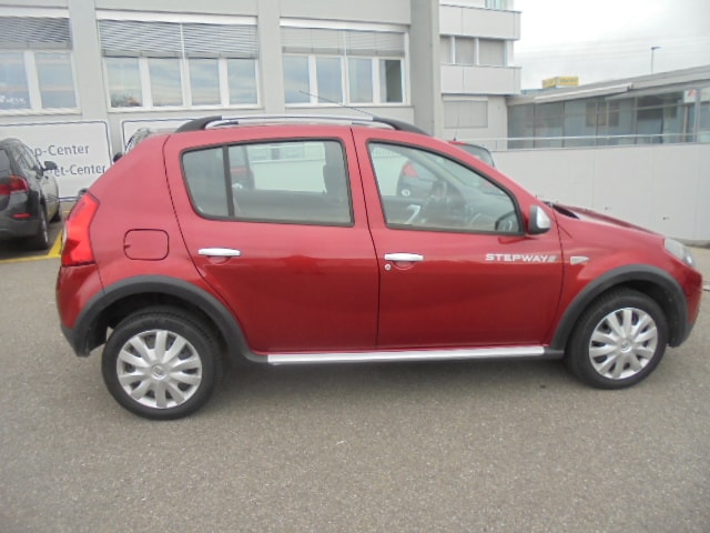 DACIA Sandero 1.6 Stepway-image-2