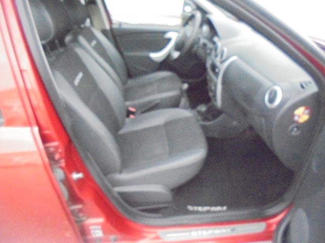 DACIA Sandero 1.6 Stepway-image-8