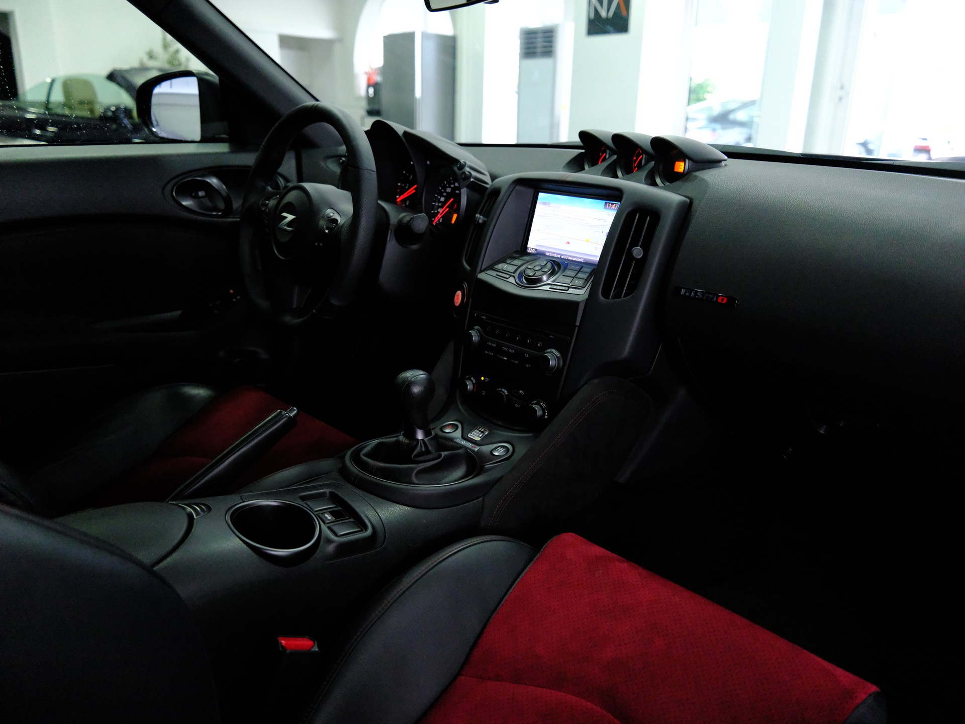 NISSAN 370 Z nismo-image-14