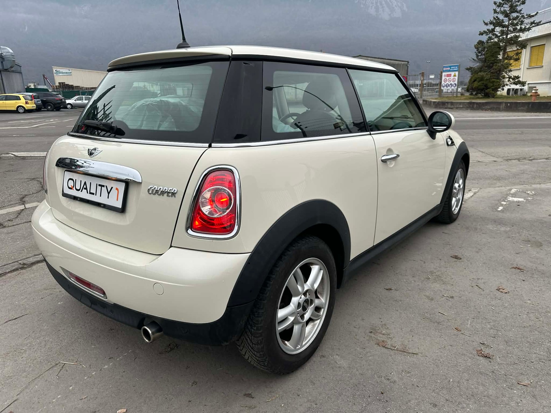 MINI Cooper-image-5