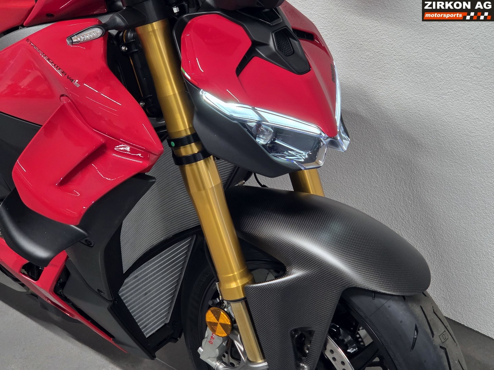 DUCATI Streetfighter V4 S | Essenza I-image-3