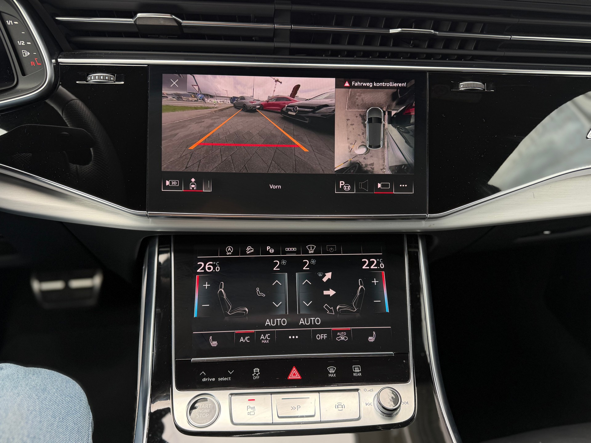 AUDI Q8 50 TDI quattro tiptronic *vikunjabeige metallic - 23 Zoll - Adaptive air suspension sport*-image-18