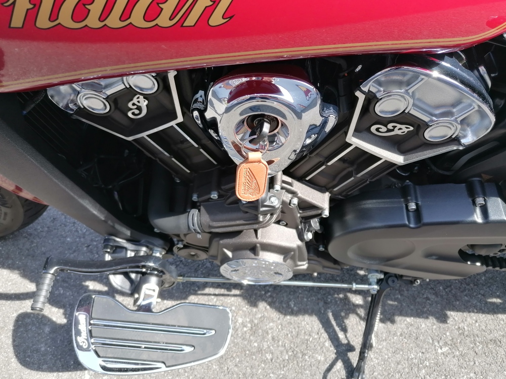 INDIAN Scout 1200 Classic Anniversary 100 th ABS-image-8
