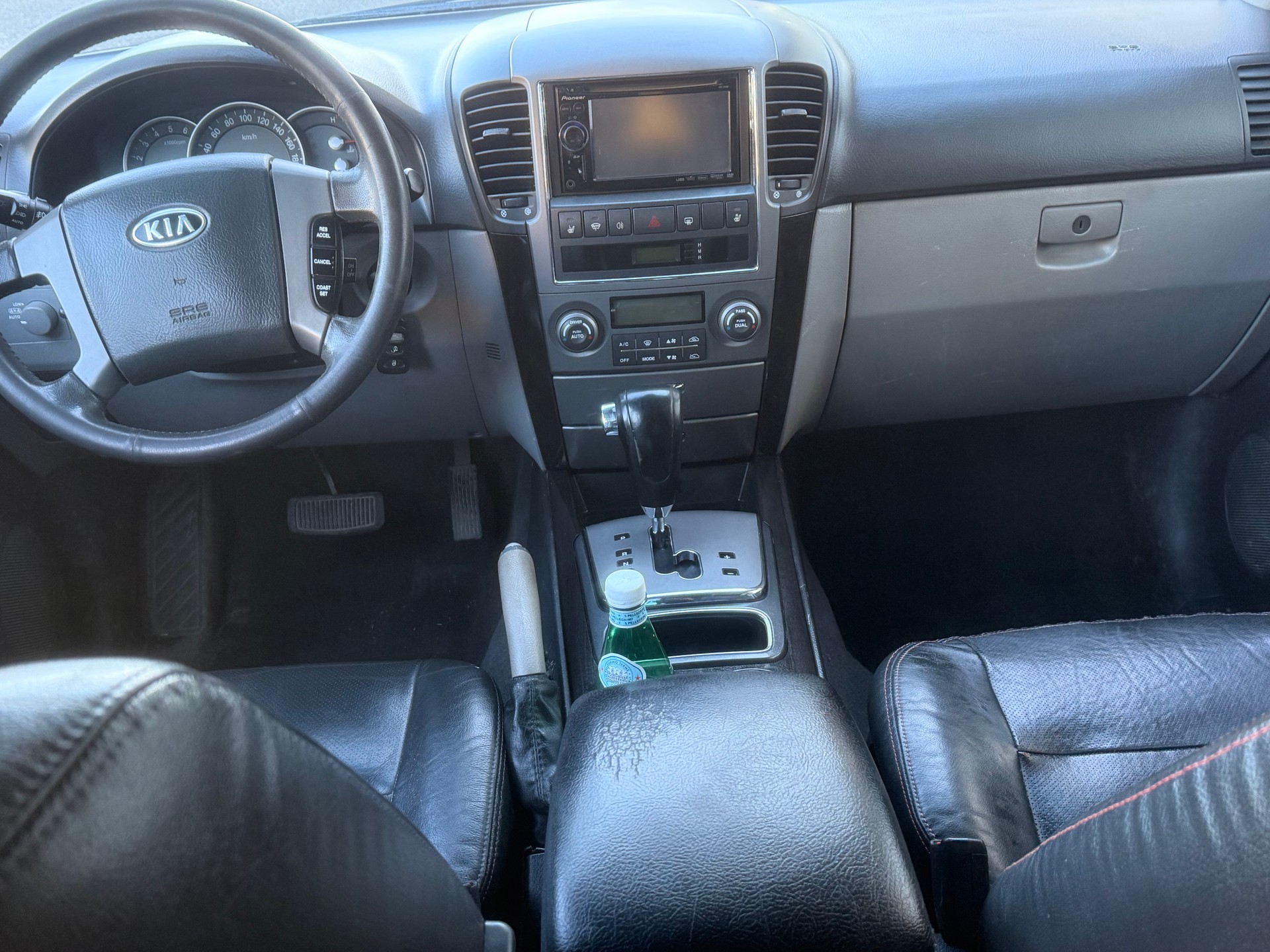 KIA Sorento 2.5 CRDI Style-image-5