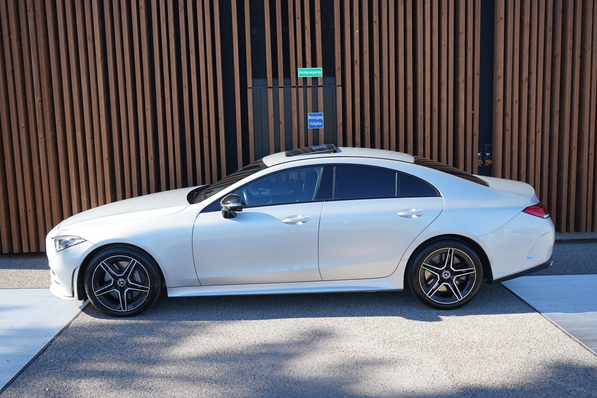 MERCEDES-BENZ CLS 450 4MATIC AMG LINE NIGHT PLUS 9G-TRONIC l-image-5