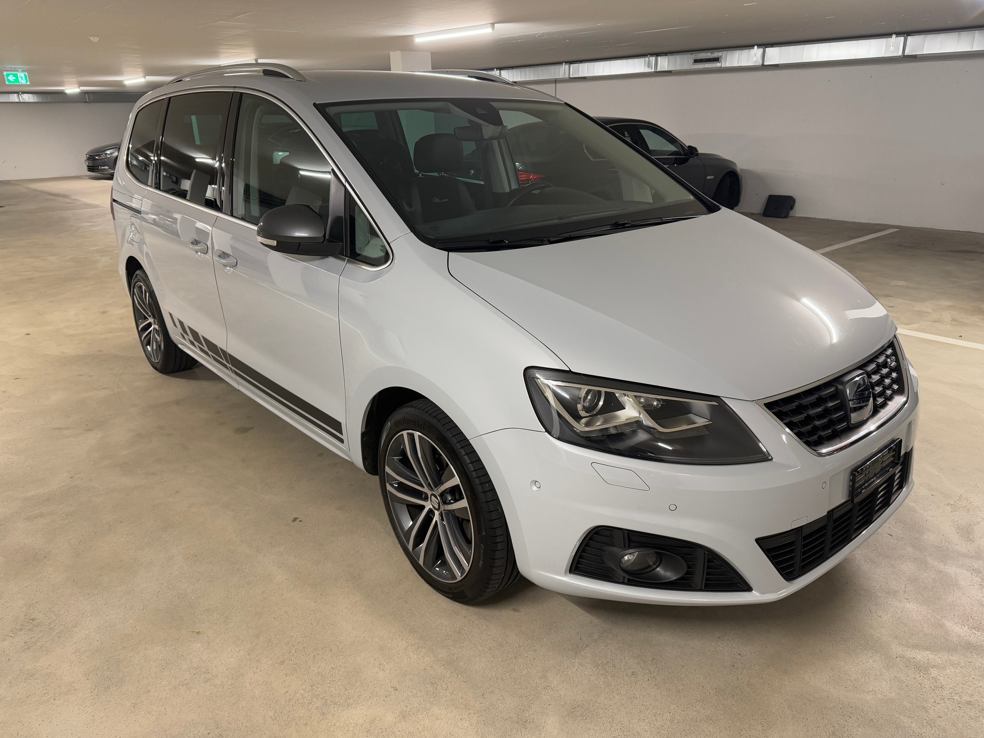 SEAT Alhambra 2.0 TDI Hola FR 4Drive-image-6