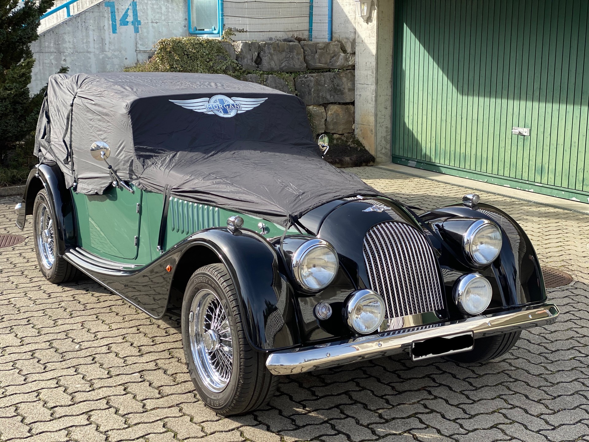 MORGAN 4-Seater-image-14